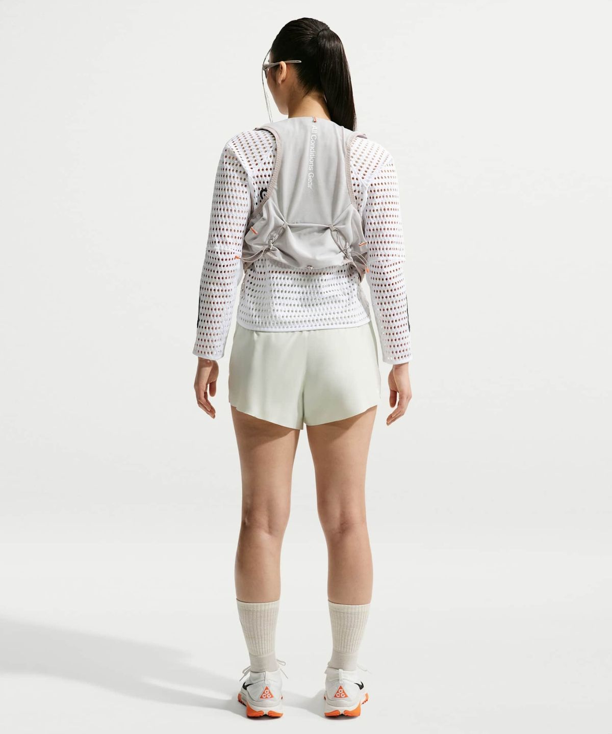 나이키(NIKE) ACG 래디컬 에어플로 NXT 드라이 핏 긴소매 트레일 러닝 탑 W - 화이트:앤트러사이트 / IQ5853-100