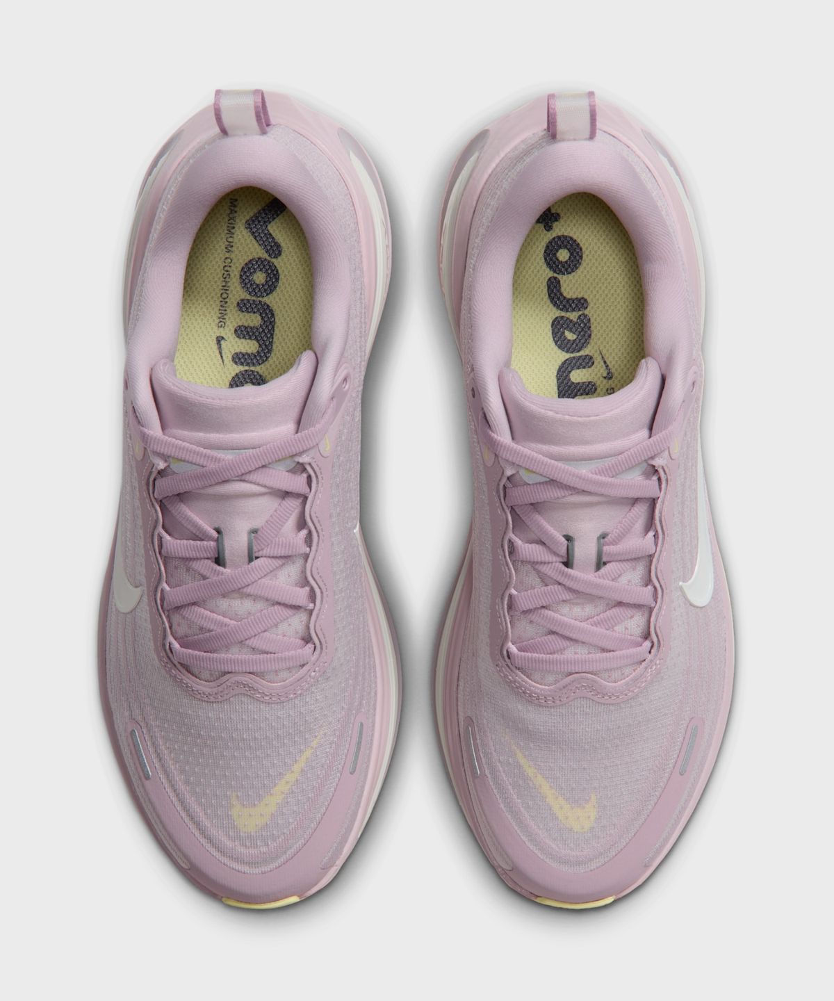 나이키(NIKE) 보메로 플러스 W - 파티클 로즈:실버 라일락:라이트 본:세일 / HV8154-609
