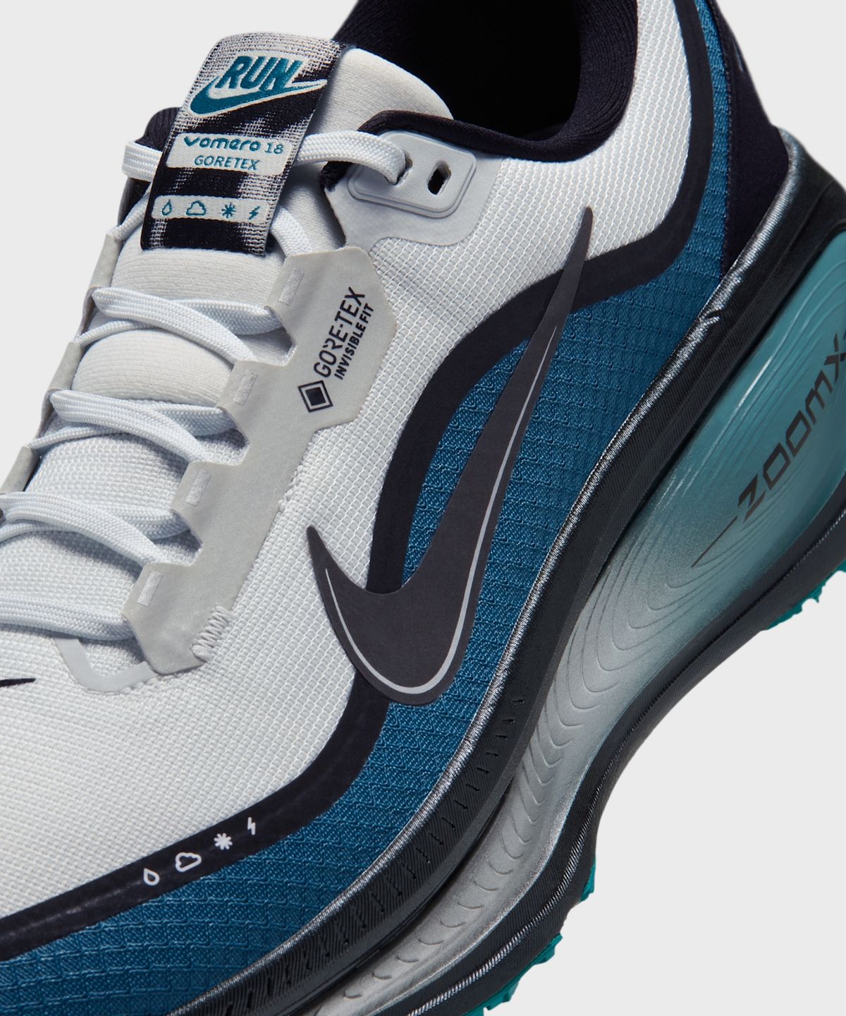 나이키(NIKE) 보메로 18 GORE-TEX M - 오프 화이트:스모키 블루:브라이트 스프루스:블랙 / IQ0456-100