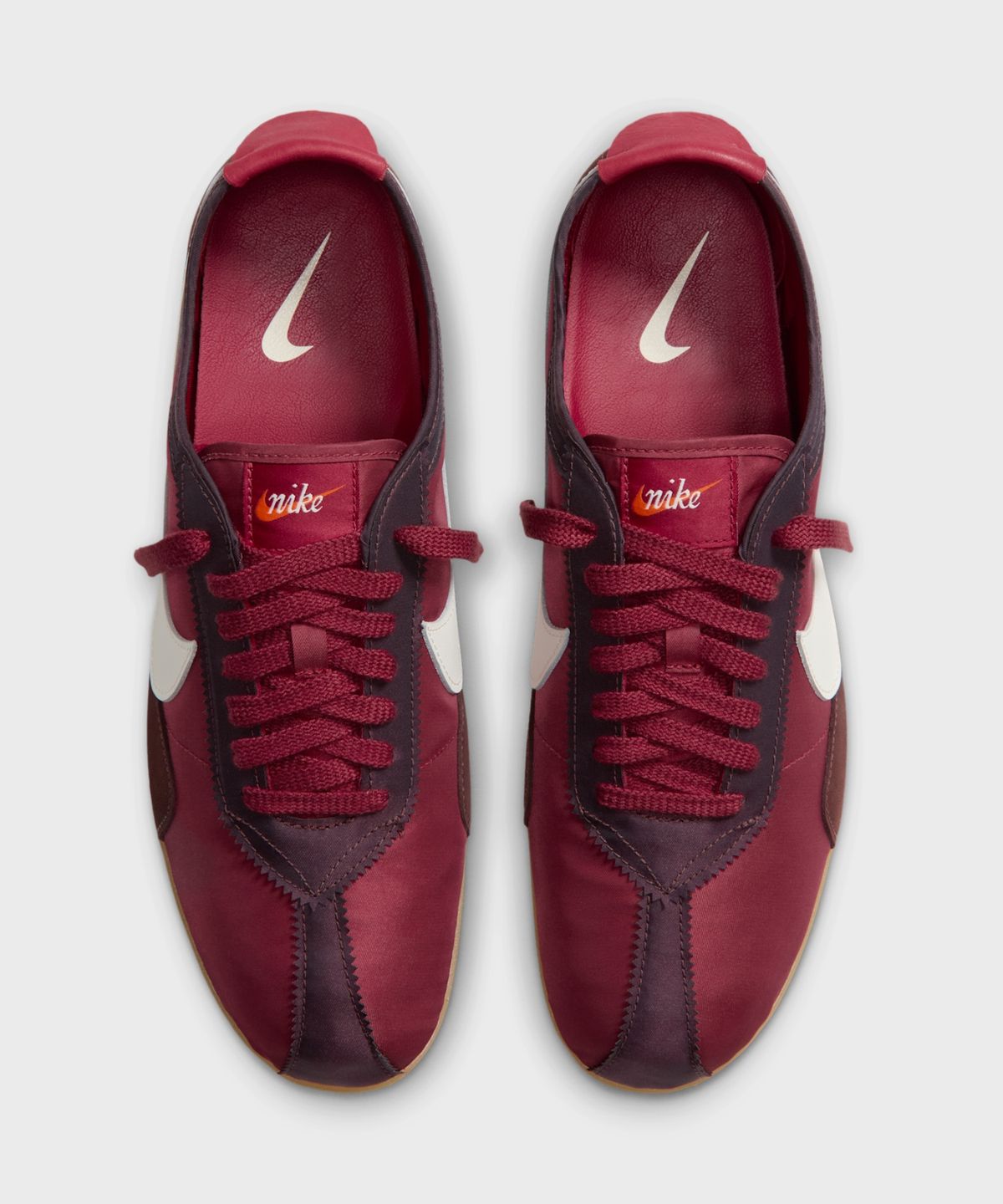 나이키(NIKE) 문 슈 OG M - 터프 레드:미스틱 데이츠:검 라이트 브라운:세일 / IX3952-600