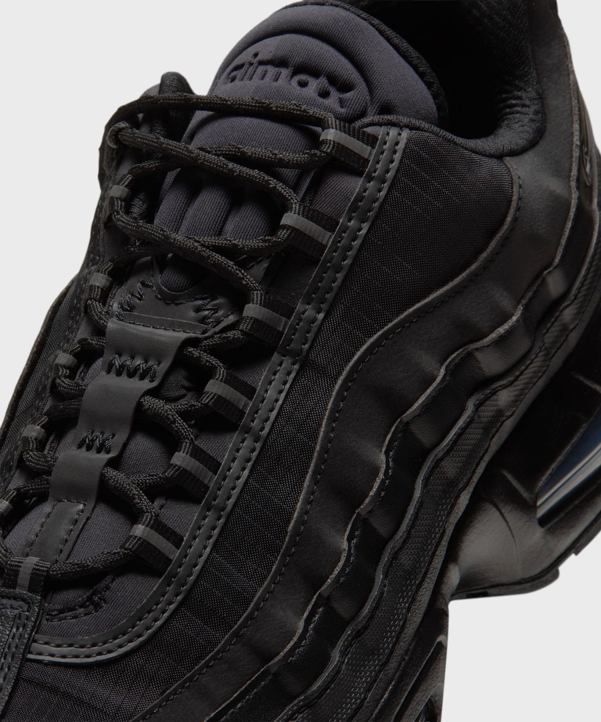 나이키(NIKE) 에어 맥스 95 빅 버블 GORE-TEX M - 블랙:디퓨즈드 블루:블랙 / IO1877-002