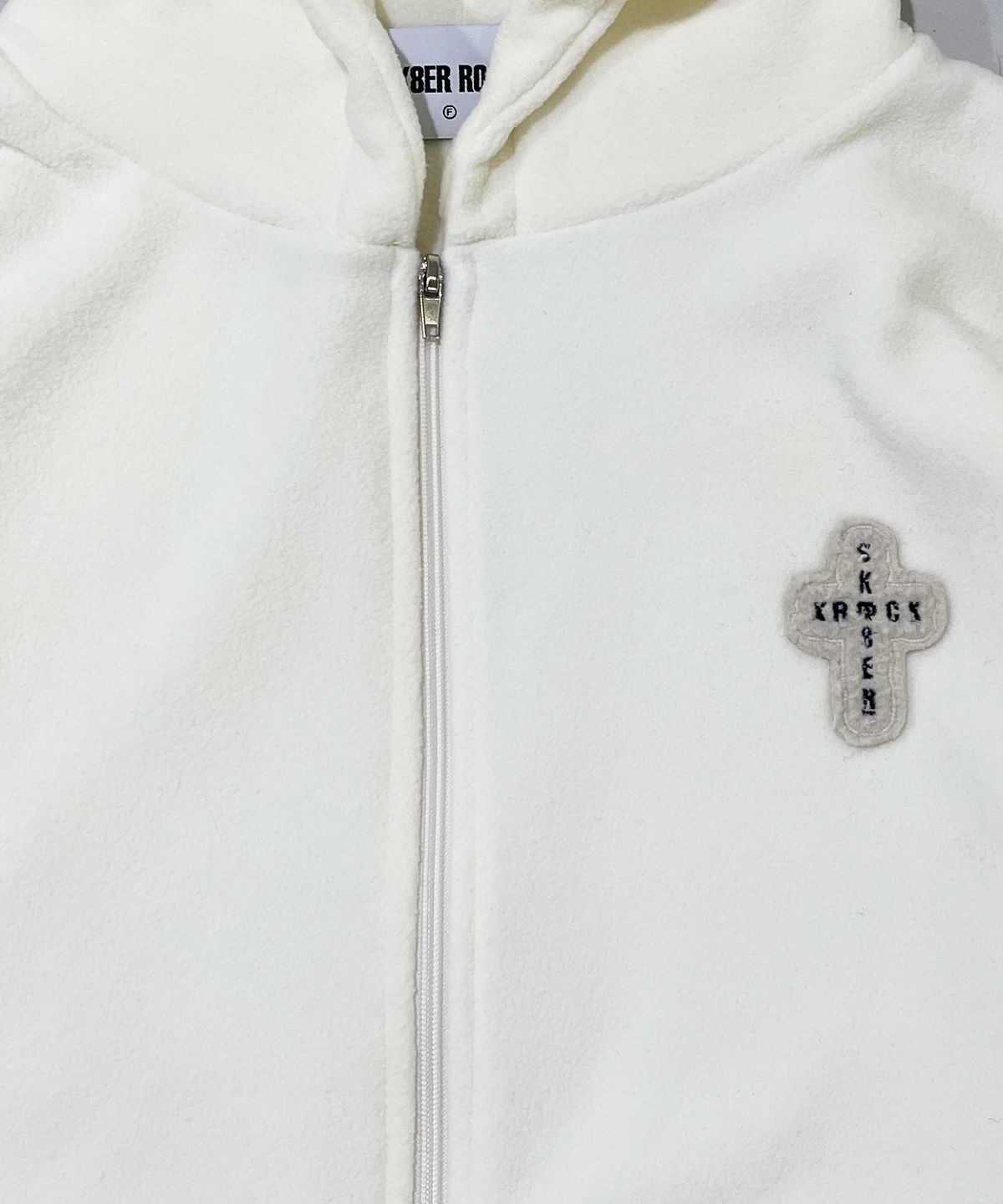 스케이터락(SK8ER ROCK) Cross Fleece Zip-Hoodie (ivory)