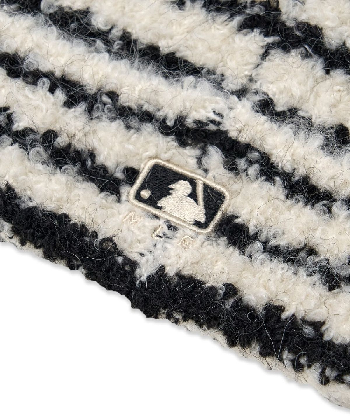 엠엘비(MLB) 스트라이프 미야옹 비니 NY (Black)