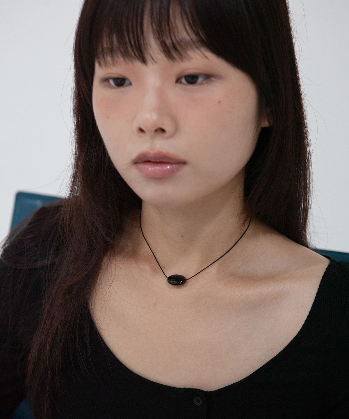 지지(GEEGEE) onyx candy string necklace
