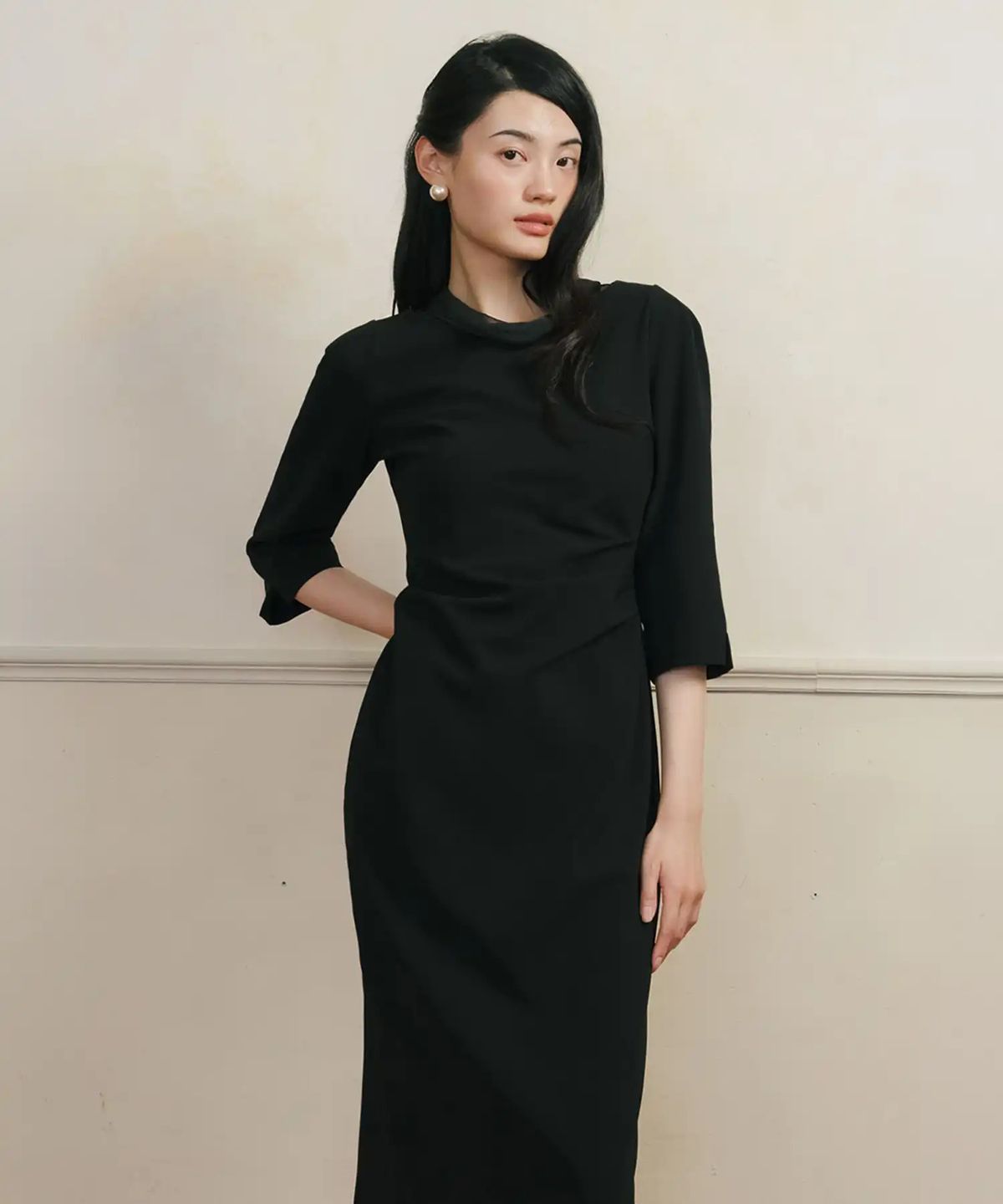 가니송(GANISONG) 브라이덜 모디스트 타이 원피스_블랙