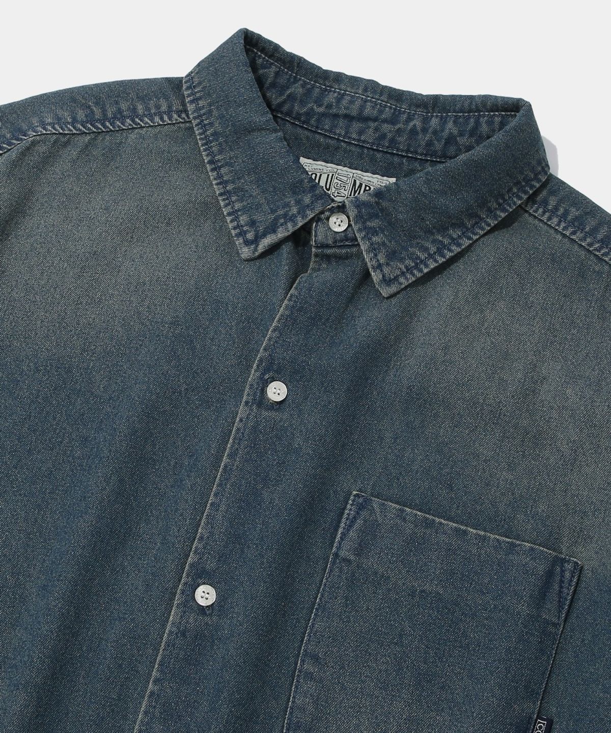 컬럼비아 유니버시티(COLUMBIA UNIVERSITY) SPRAY WASHED ONE POCKET DENIM SHIRT_MIDNIGHT JIN