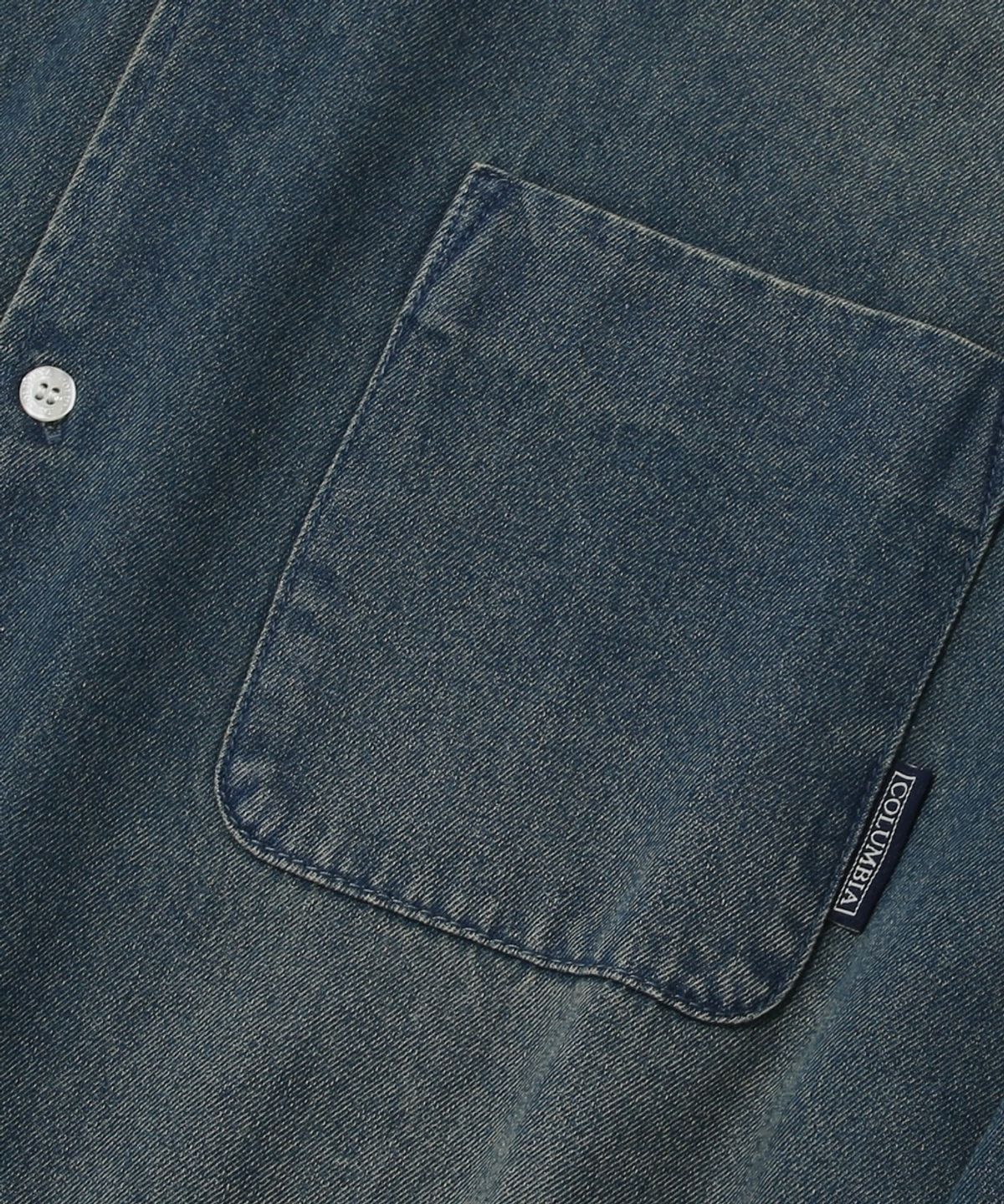 컬럼비아 유니버시티(COLUMBIA UNIVERSITY) SPRAY WASHED ONE POCKET DENIM SHIRT_MIDNIGHT JIN