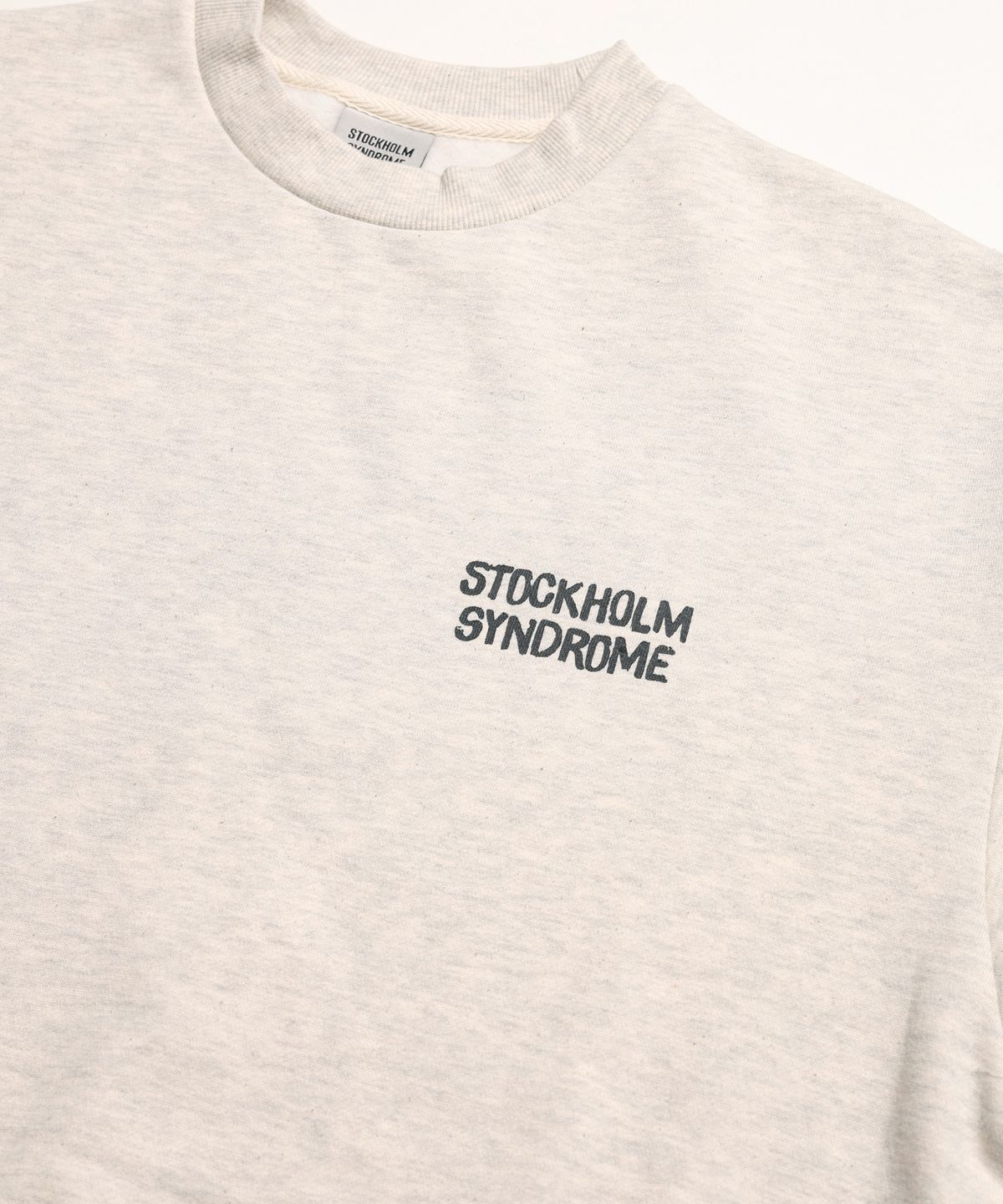 스톡홀름 신드롬(STOCKHOLM SYNDROME) REAL LIFE CREW - OATMEAL