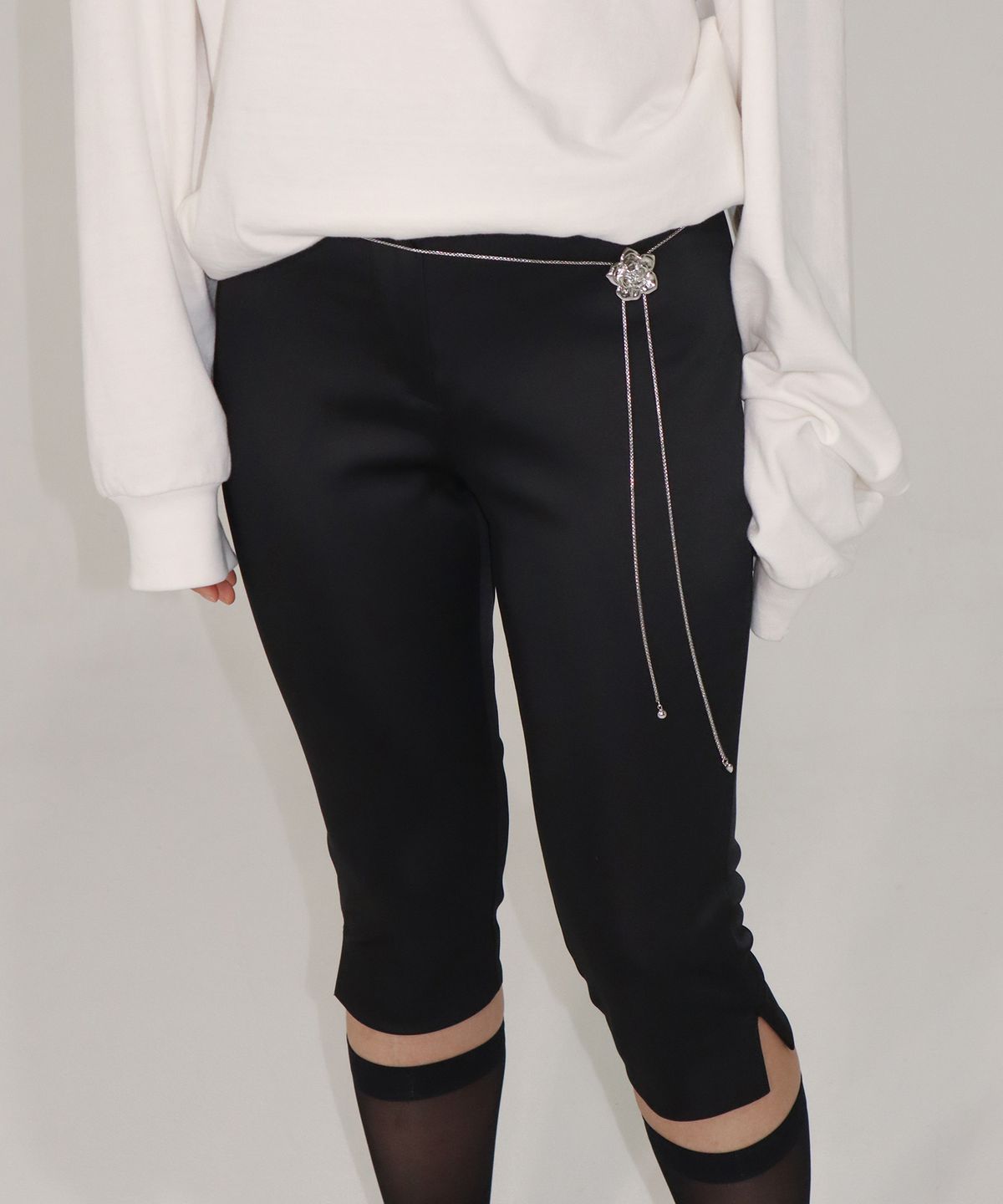 지지(GEEGEE) rose chain waist belt