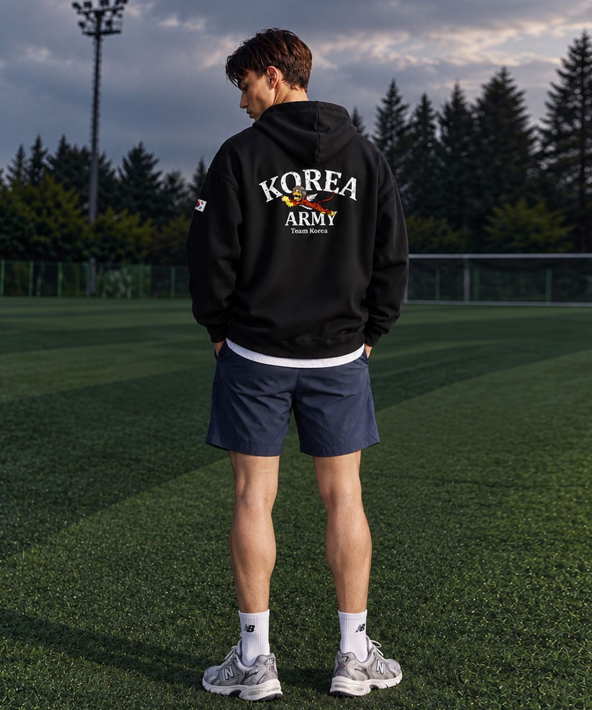 엠블룩(AMBLELOOK) 후디드 스웨트셔츠 TIGER ARMY (2color)