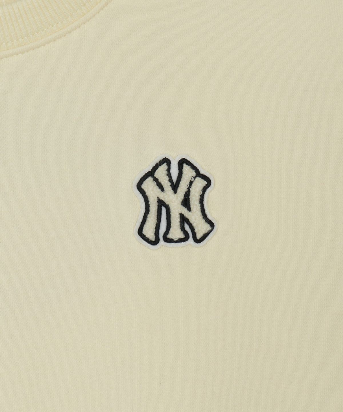 엠엘비 키즈(MLB KIDS) 스포티브 베이직 스몰로고 기모 맨투맨 NY (L.Beige)