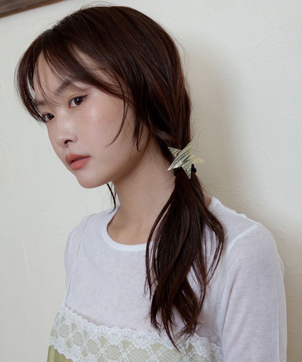 지지(GEEGEE) star aurora hair strap - yellow gold