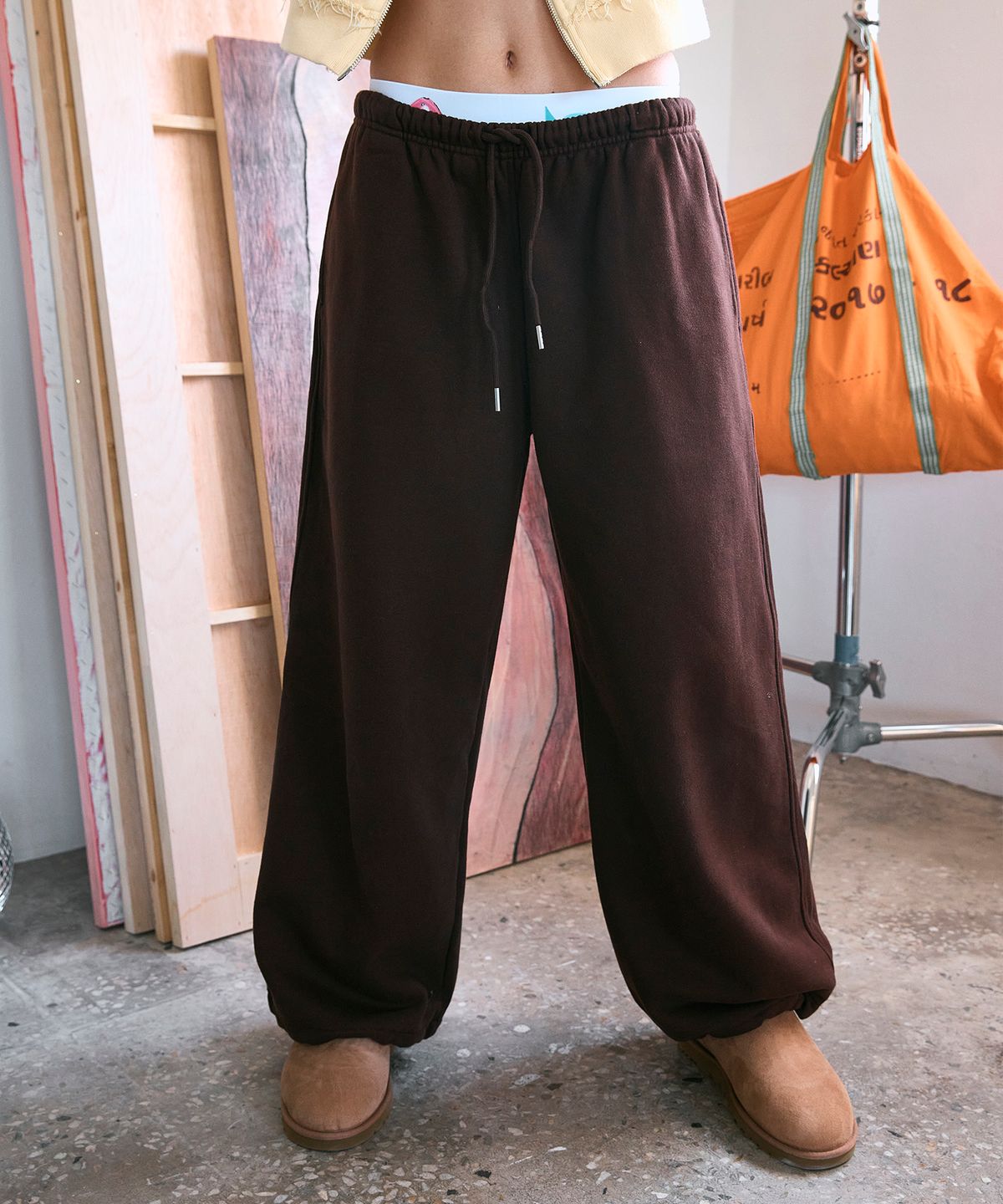하이타이드 프랭키(HIGHTIDEFRANKIE) Cosmic Uniform String Pants Brown