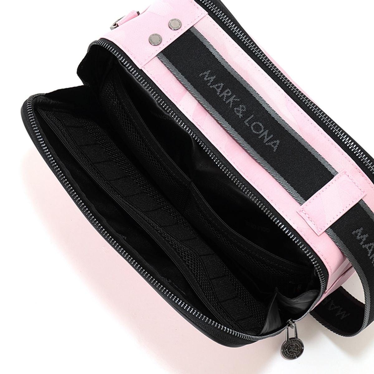 마크앤로나(MARK&LONA) U GN SKULL CAMO JQD POUCH LY7ZO03U