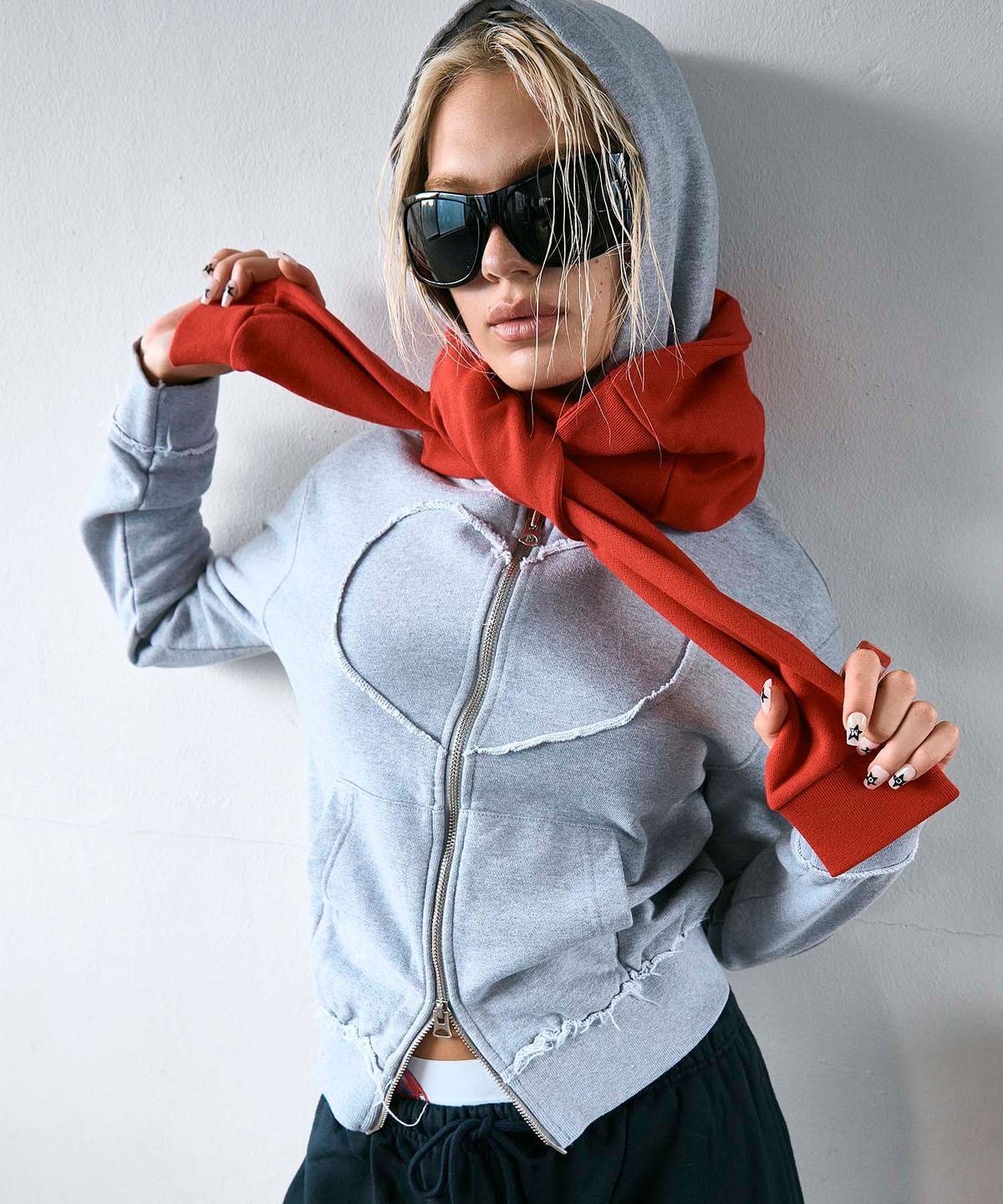 하이타이드 프랭키(HIGHTIDEFRANKIE) Cosmic Uniform Heart Zip-Up Hoodie Gray