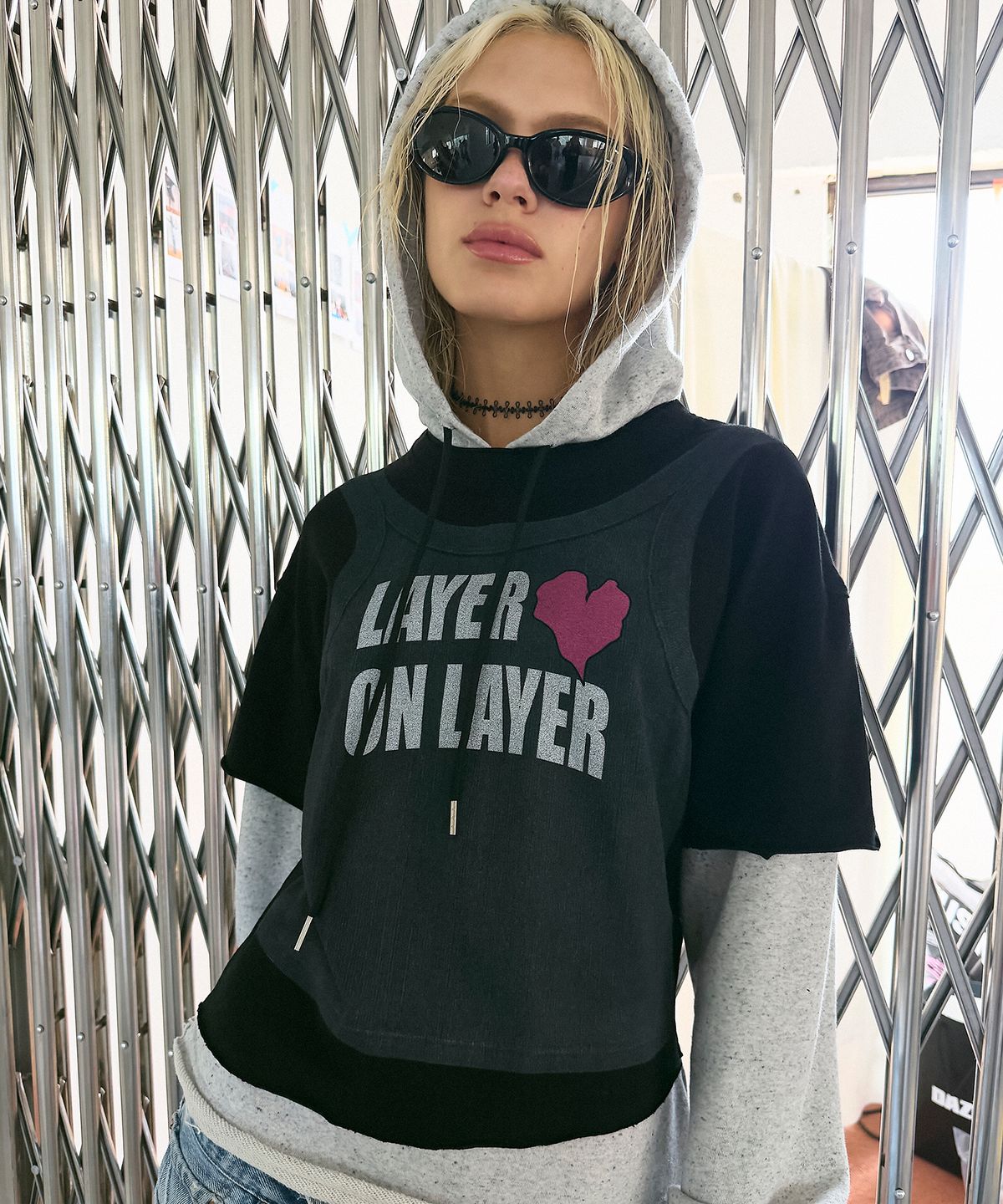 하이타이드 프랭키(HIGHTIDEFRANKIE) Layer on Layer Hoodie Black