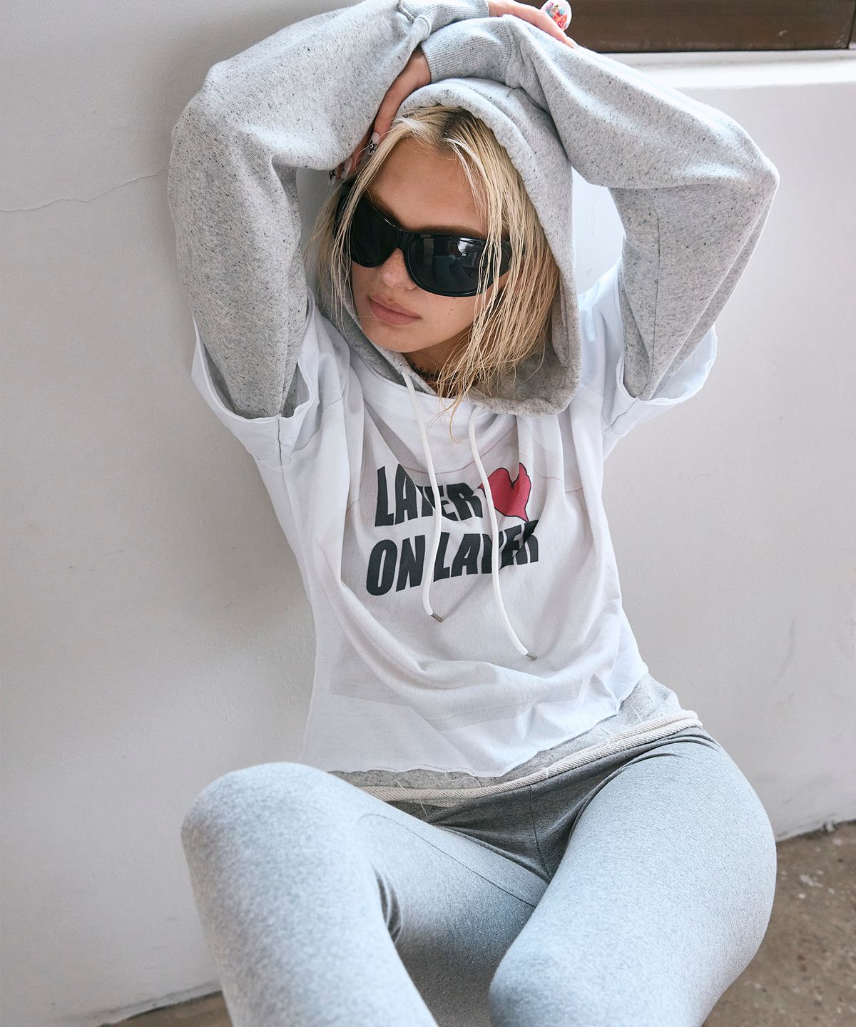 하이타이드 프랭키(HIGHTIDEFRANKIE) Layer on Layer Hoodie Gray