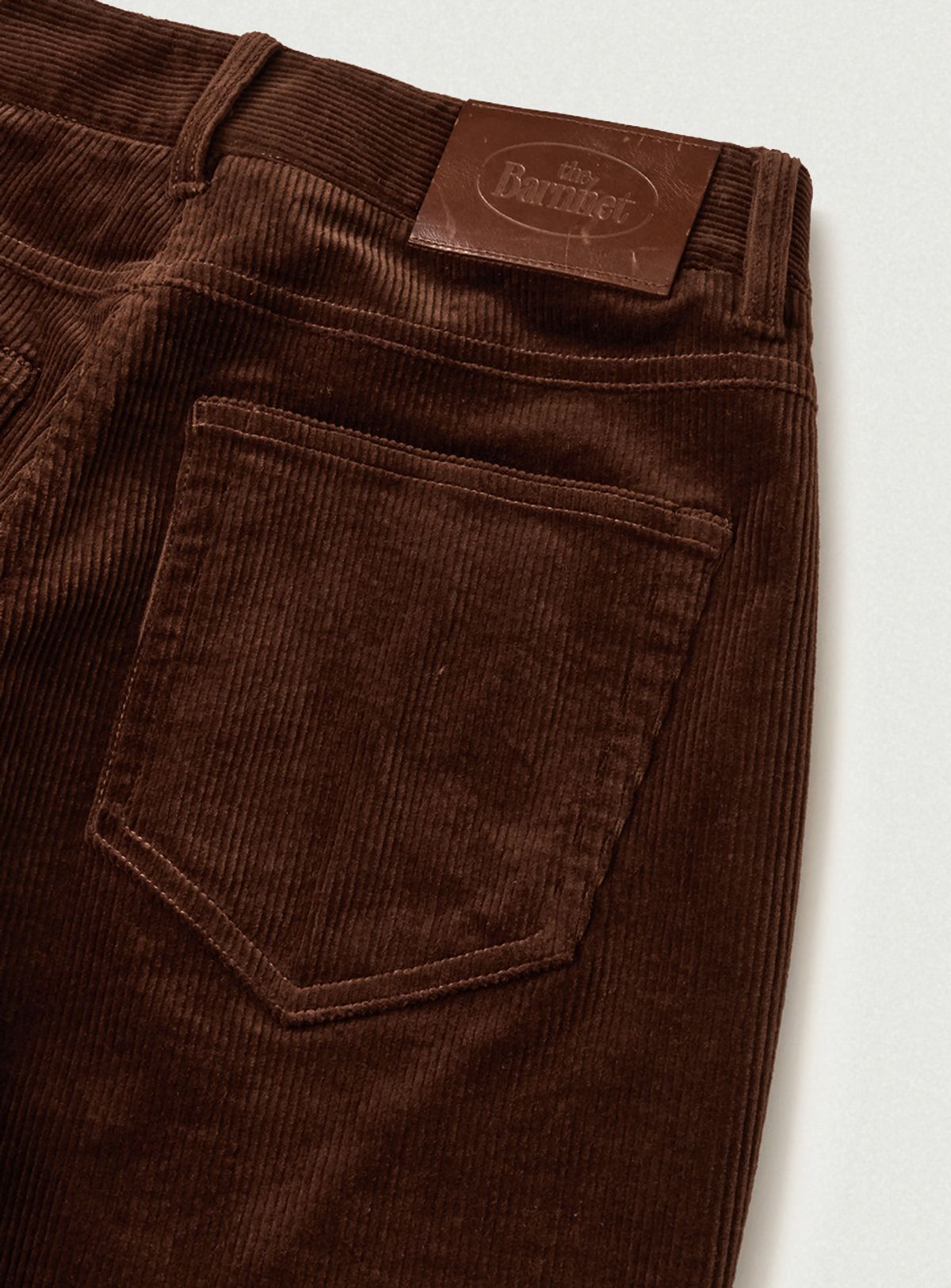 더바넷(THEBARNNET) Clea Corduroy Relaxed-Fit Pants_Brown