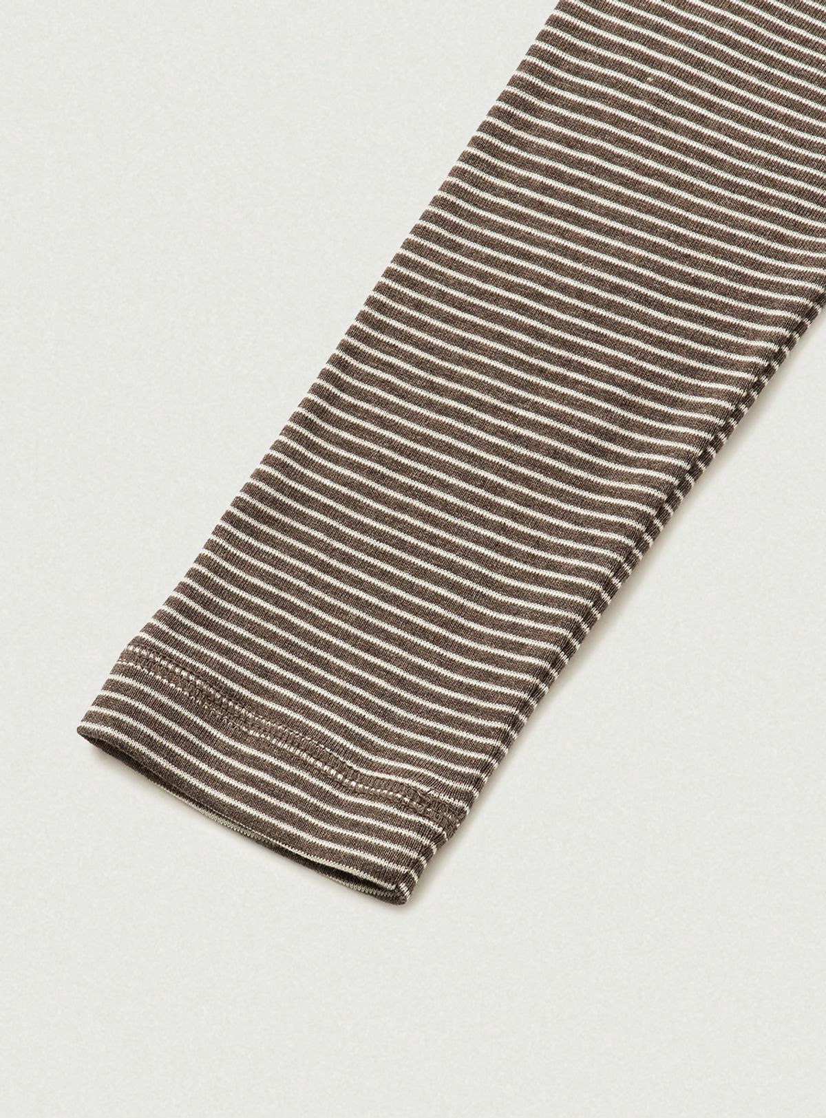 더바넷(THEBARNNET) Devon Stripe Henley T-Shirt_Brown