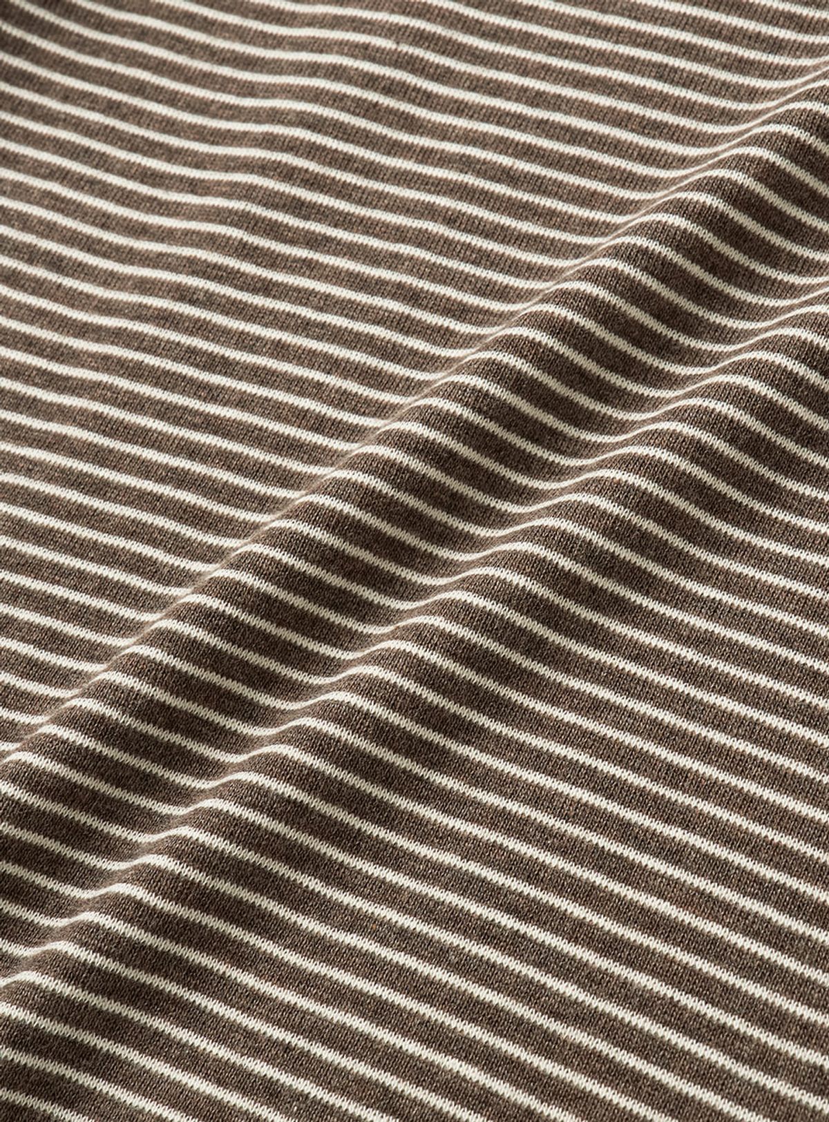 더바넷(THEBARNNET) Devon Stripe Henley T-Shirt_Brown