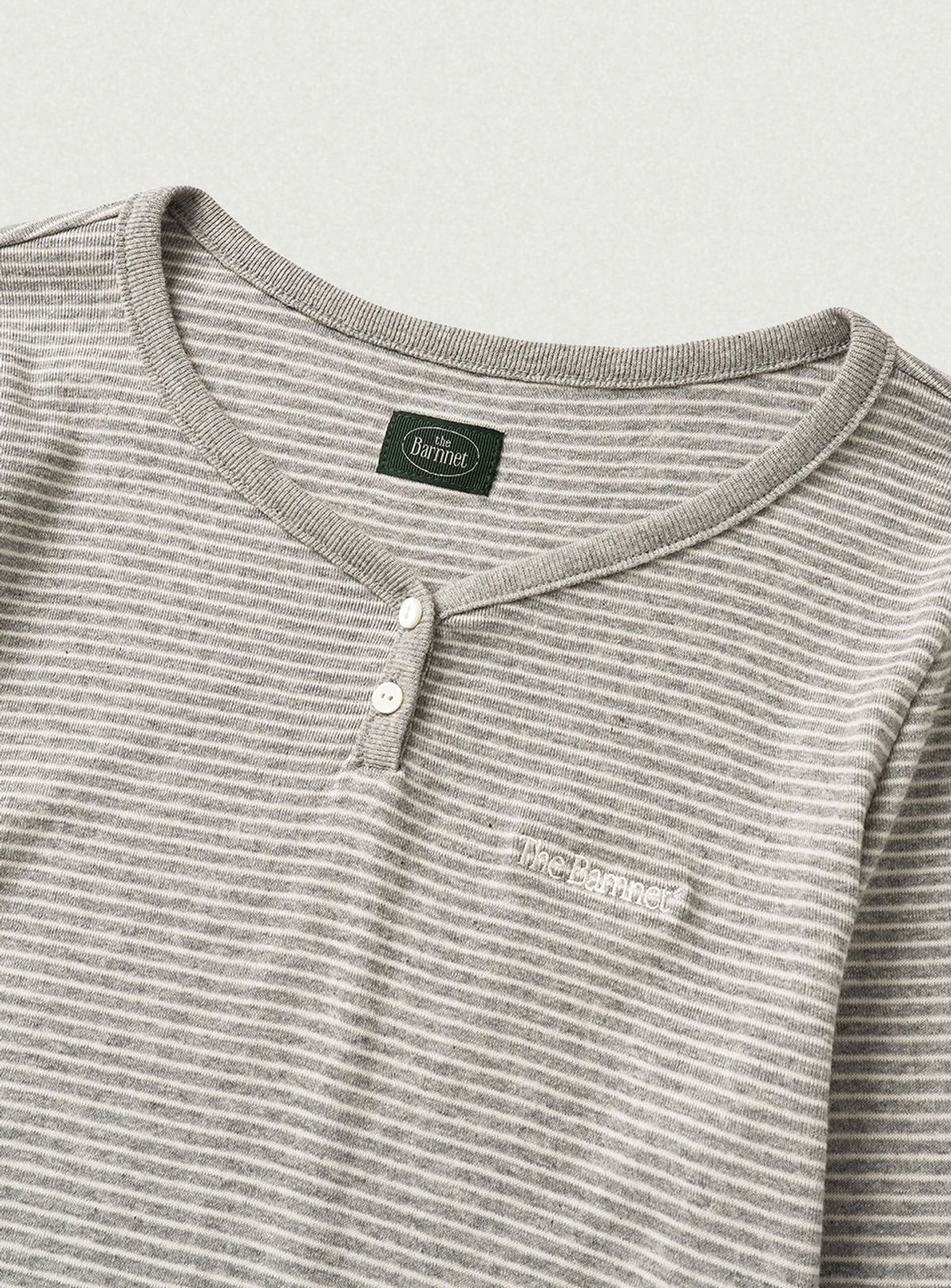 더바넷(THEBARNNET) Devon Stripe Henley T-Shirt_Grey