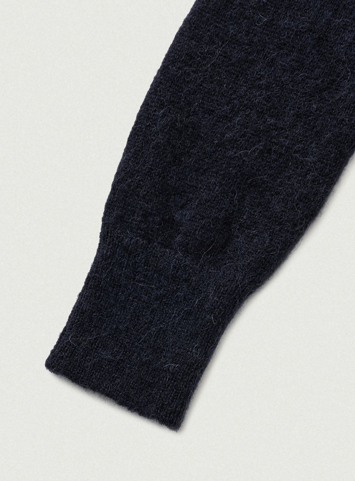 더바넷(THEBARNNET) Jane Alpaca-Blend Cardigan_Deep Navy