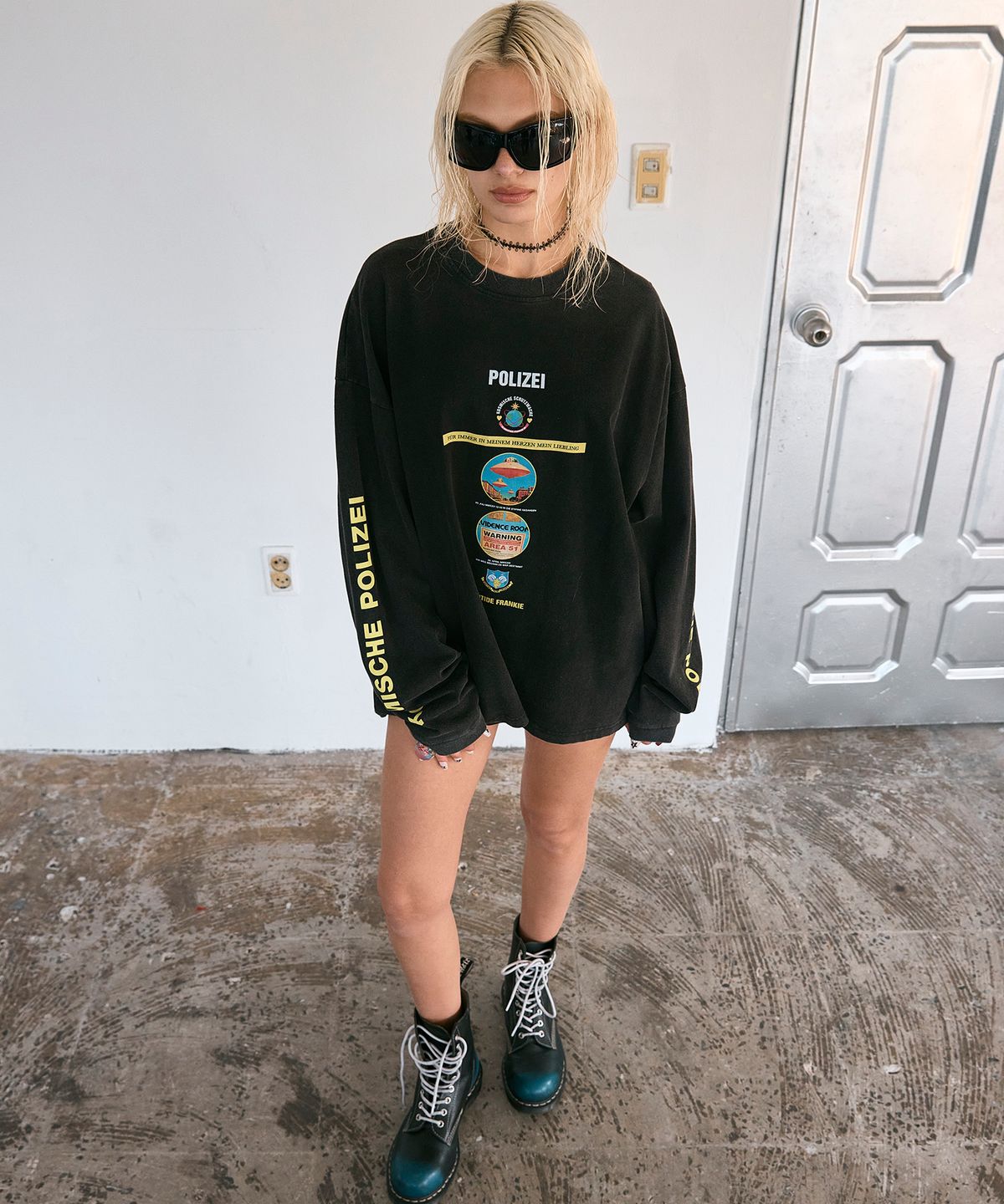 하이타이드 프랭키(HIGHTIDEFRANKIE) Cosmic Police Long Sleeve Black