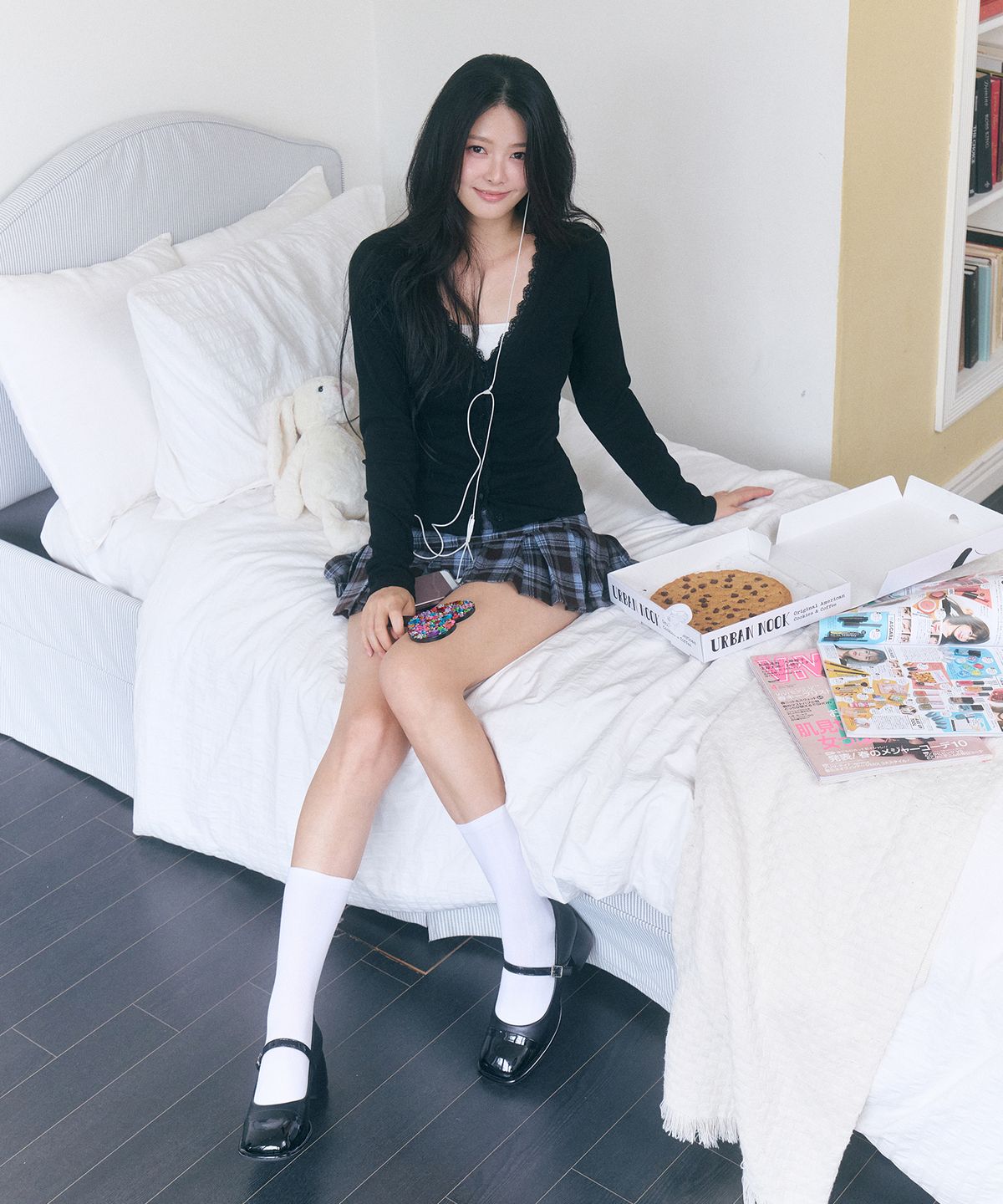 로잔느(ROSEANNE) Milkshake Lace-Trim Cardigan (Black)