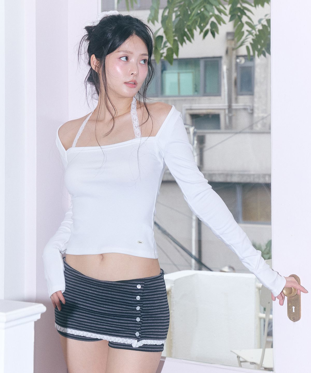 로잔느(ROSEANNE) Candy Crush Stripe Foldover Shorts (Charcoal Black)