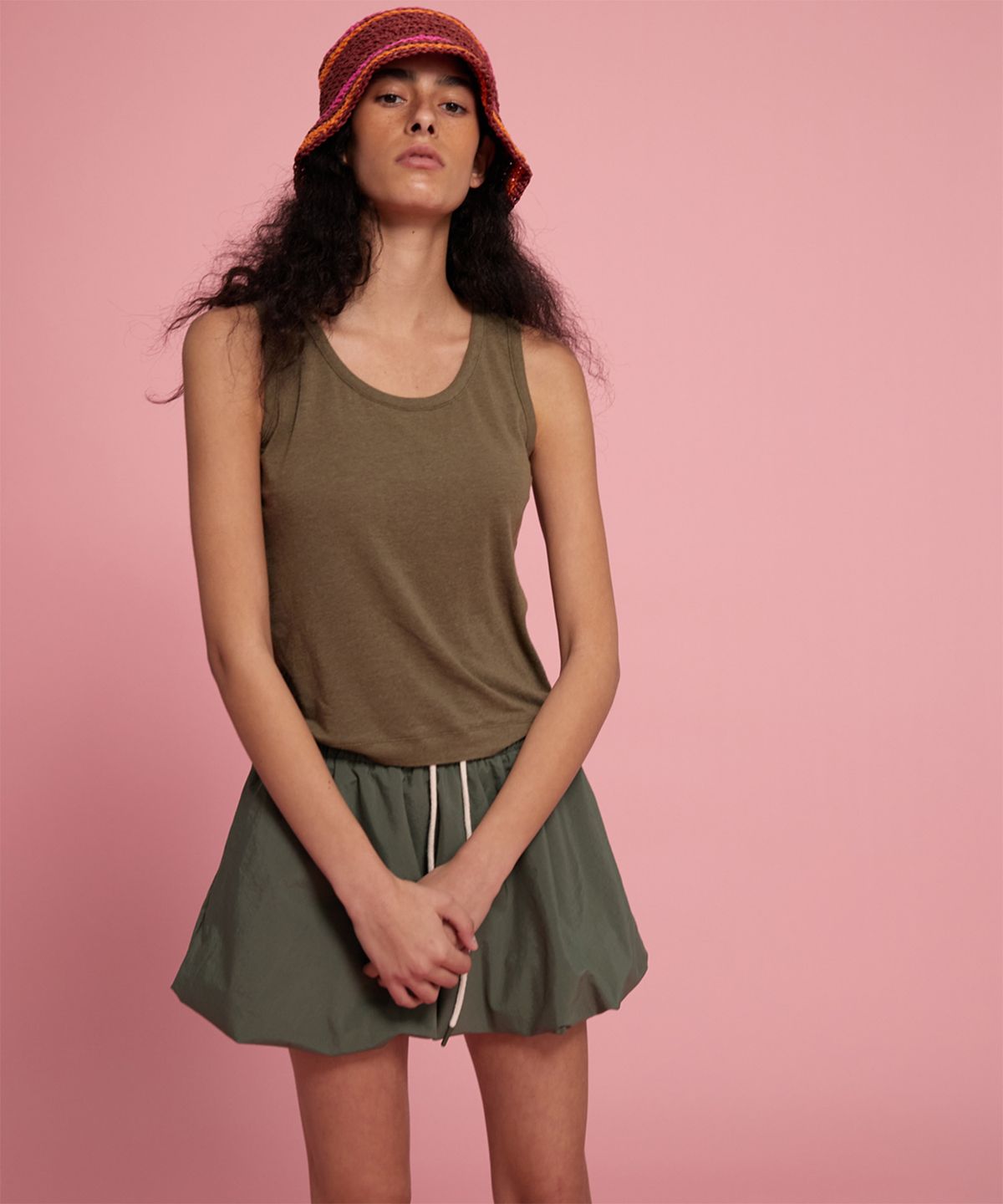 지지비샤(JIJIVISHA) CARGO MINI SKIRT (KHAKI)