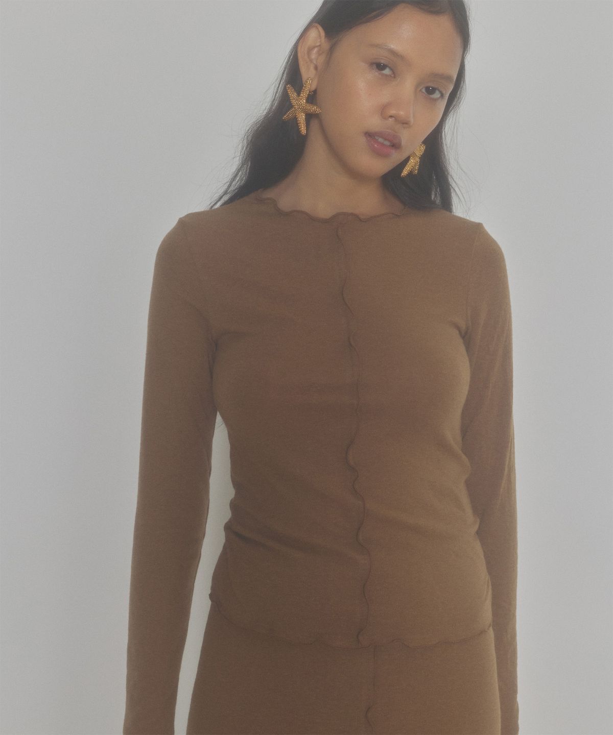 지지비샤(JIJIVISHA) PETAL SKIRT (OLIVE)