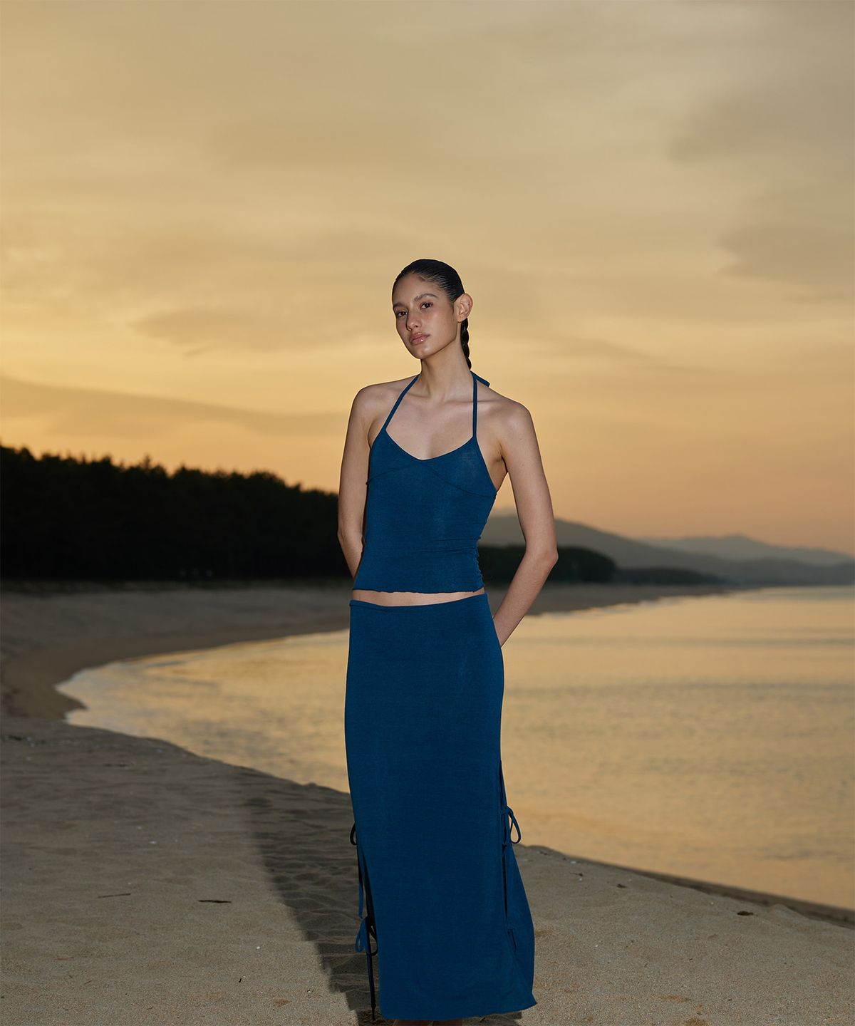 지지비샤(JIJIVISHA) RIBBON SLEEVELESS (BLUE)