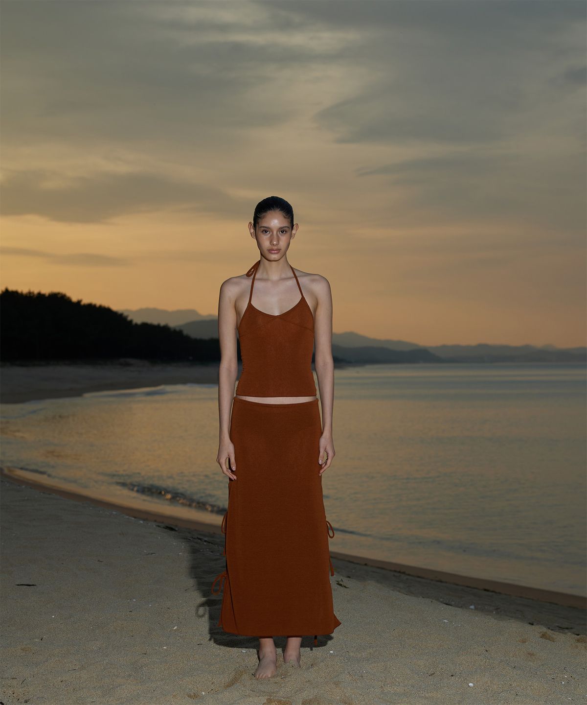 지지비샤(JIJIVISHA) RIBBON SLEEVELESS (ORANGE)