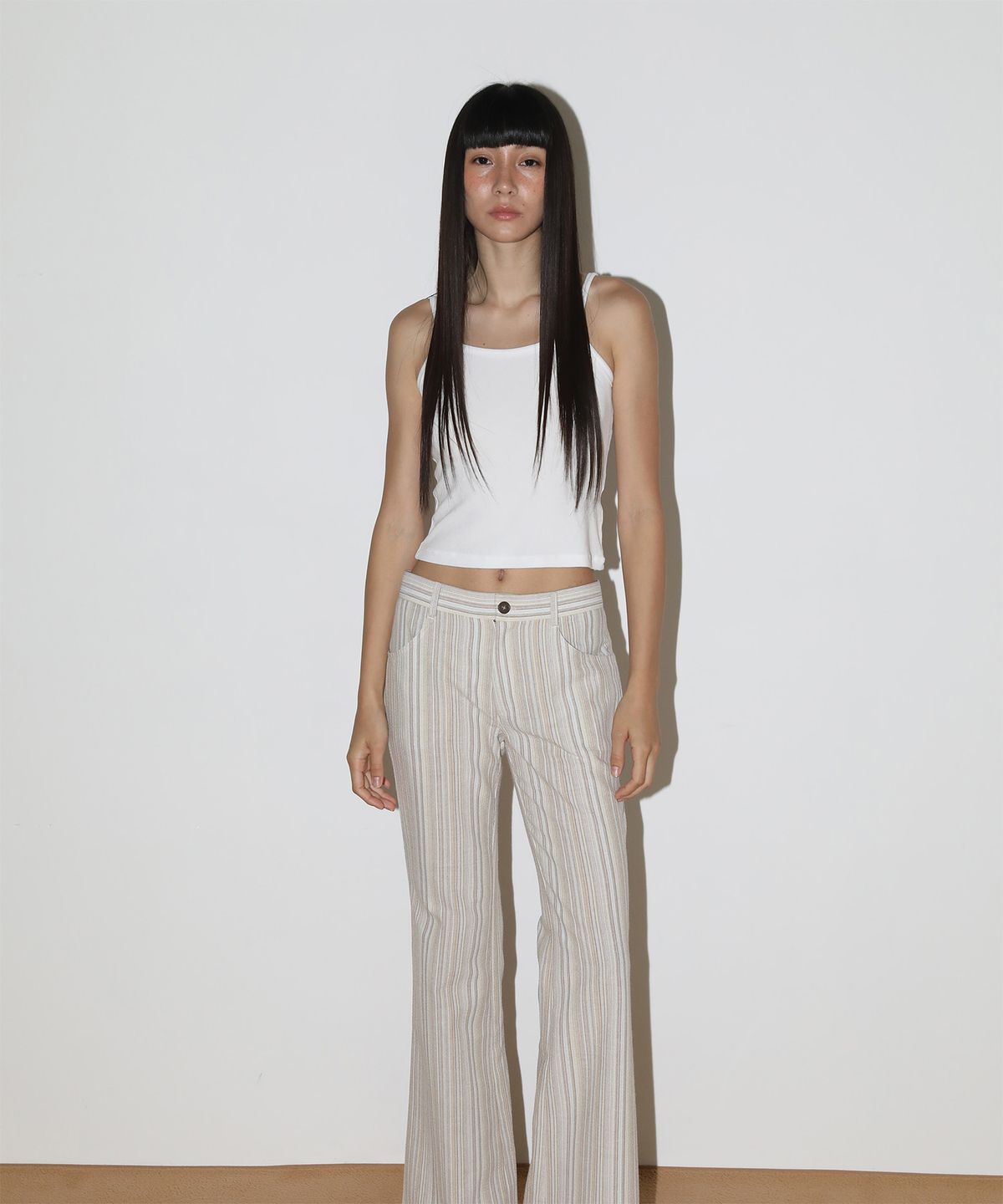 지지비샤(JIJIVISHA) RIO SLEEVELESS (WHITE)