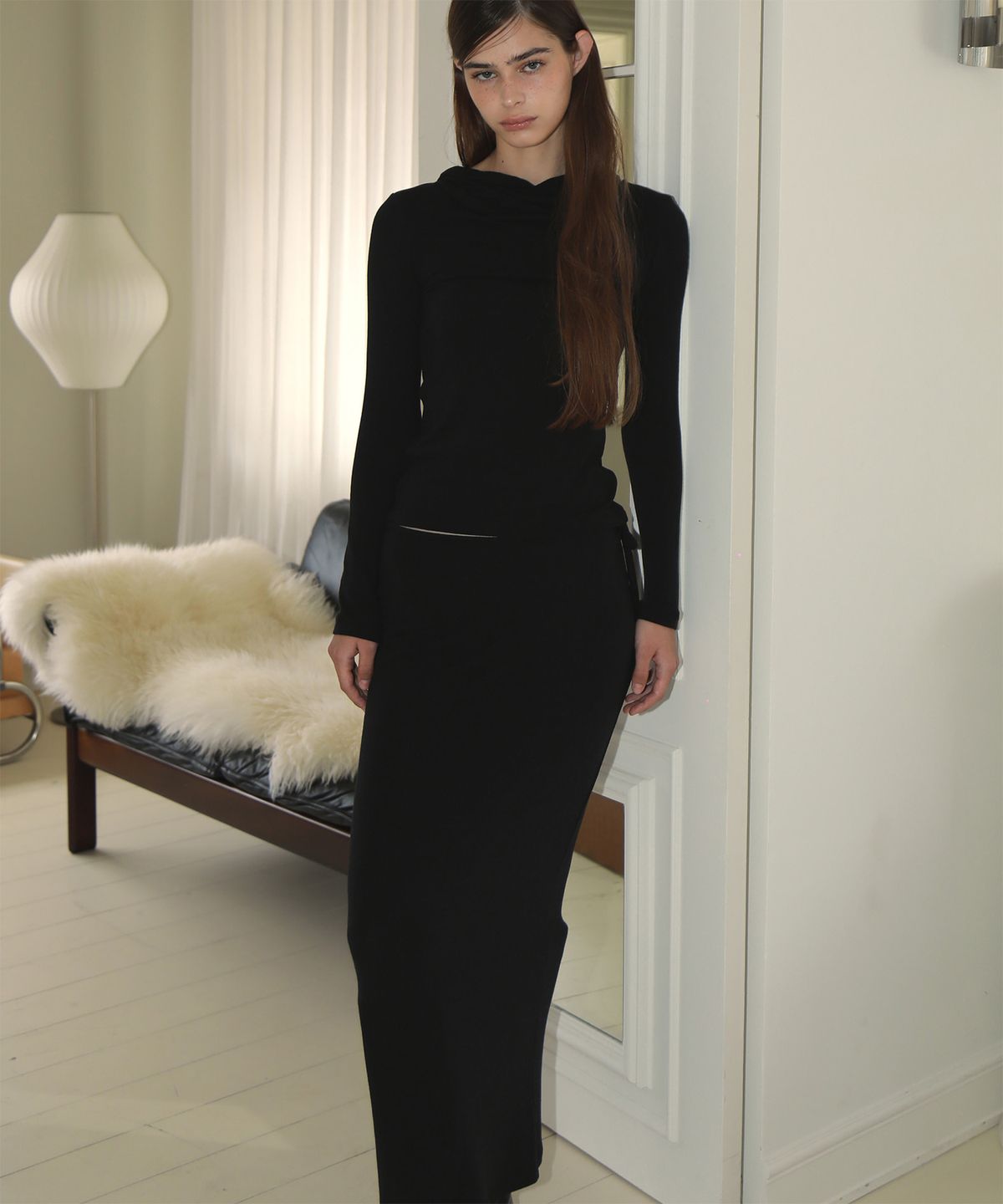 지지비샤(JIJIVISHA) TOUCH LONG SKIRT (BLACK)
