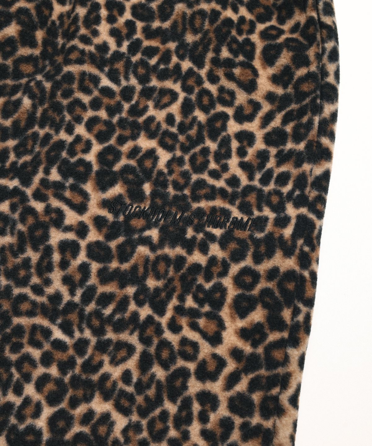 스톡홀름 신드롬(STOCKHOLM SYNDROME) LEOPARD FLEECE PANT - BEIGE