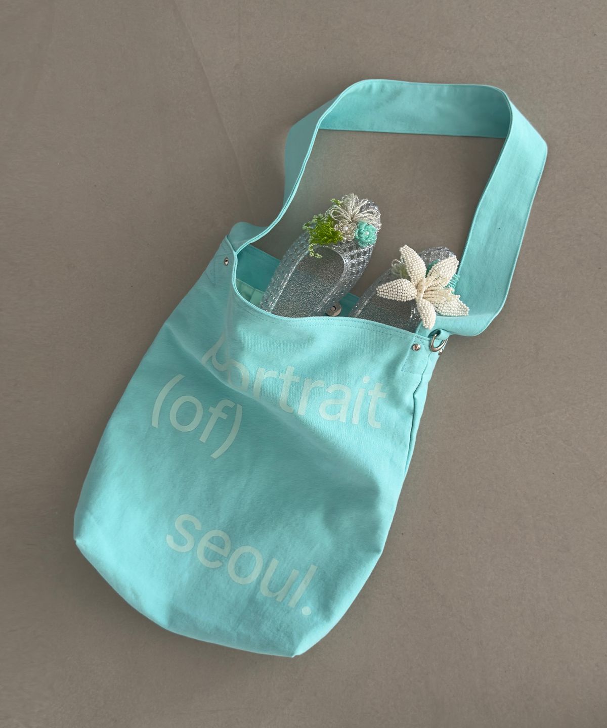 포트레이트서울(PORTRAITSEOUL) 포트레이트 와이드 스트랩 숄더백 - 민트소다(mint soda)