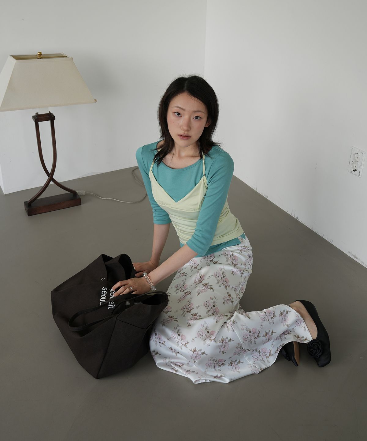 포트레이트서울(PORTRAITSEOUL) 포트레이트 캔버스 빅 쇼퍼백 - 브라운