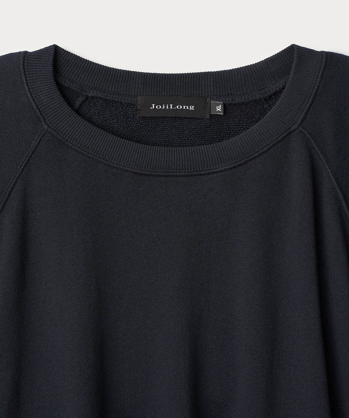 조질롱(JOJILONG) JN021 CROPPED RAGLAN SWEATSHIRT - DEEP NAVY