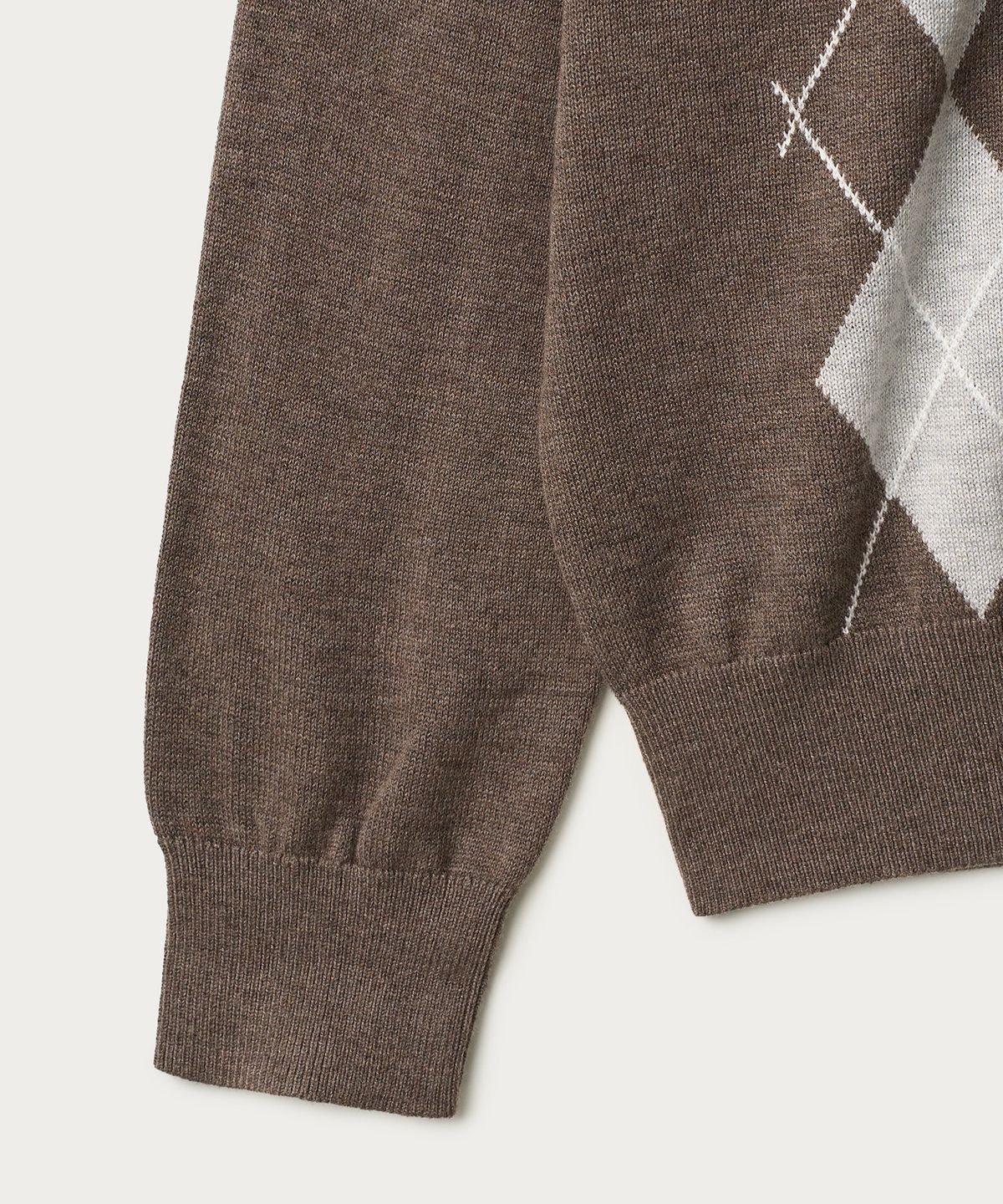 조질롱(JOJILONG) JN155 CLASSIC ARGYLE KNIT - BROWN