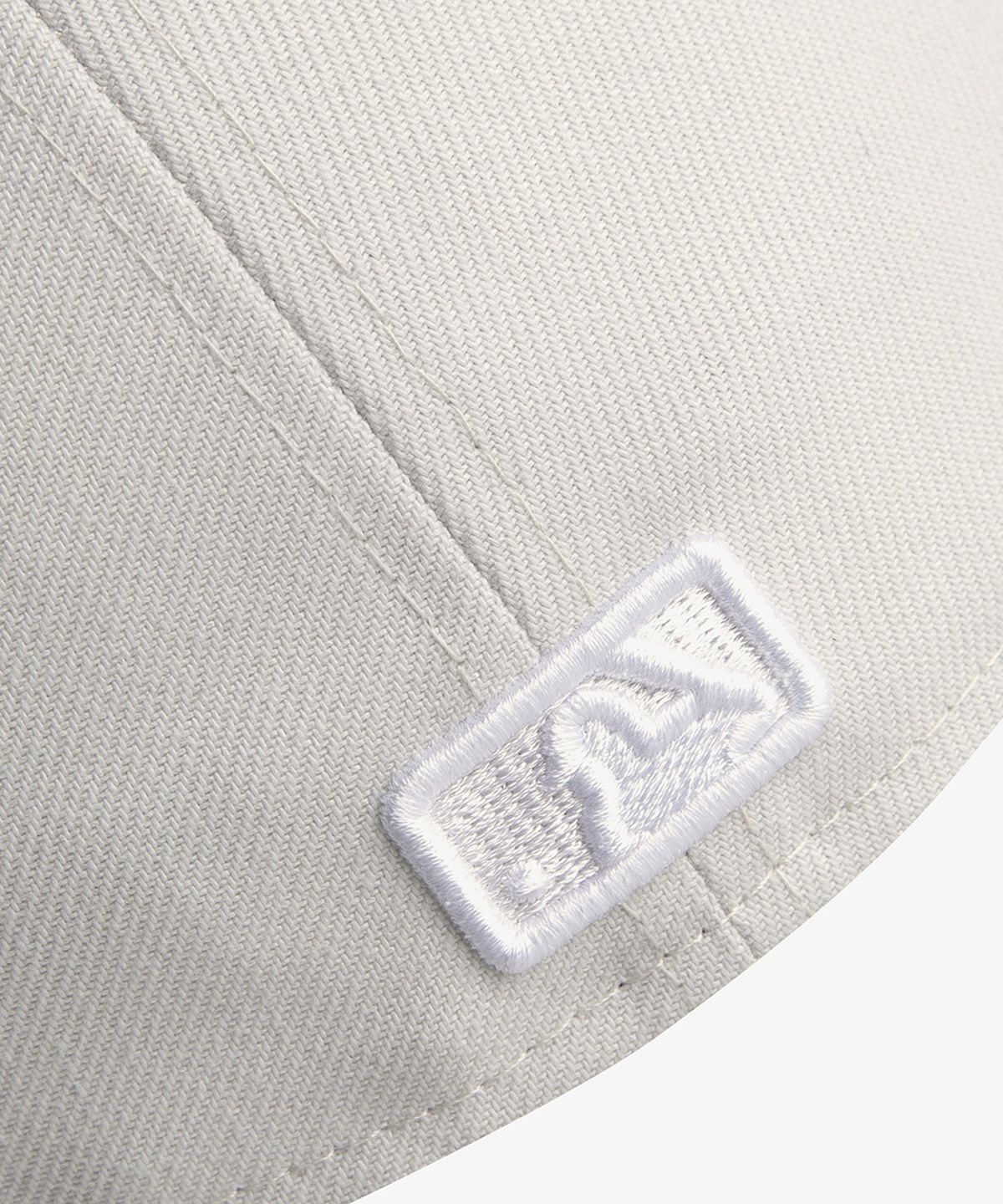 뉴에라(NEW ERA) MLB 뉴욕 양키스 베이직 팀 피티드캡 샌디 15411789