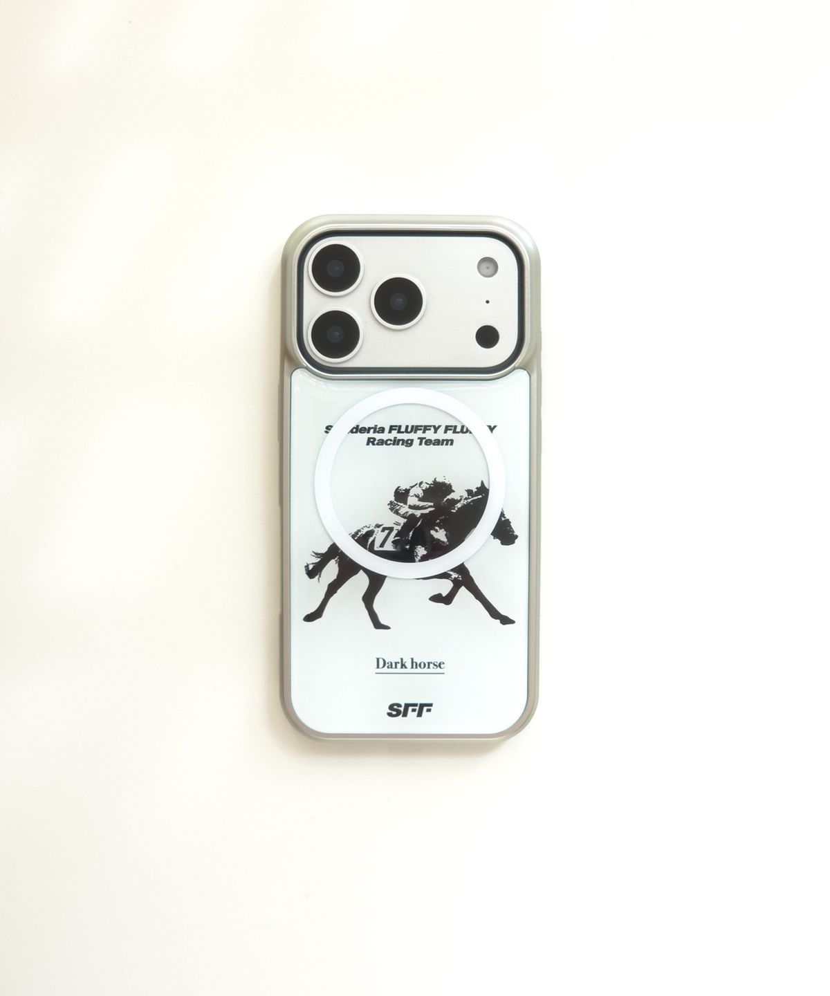 플루피 플루피(FLUFFYFLUFFY) [맥세이프] SFF 다크호스 에폭시 실버 범퍼케이스_화이트