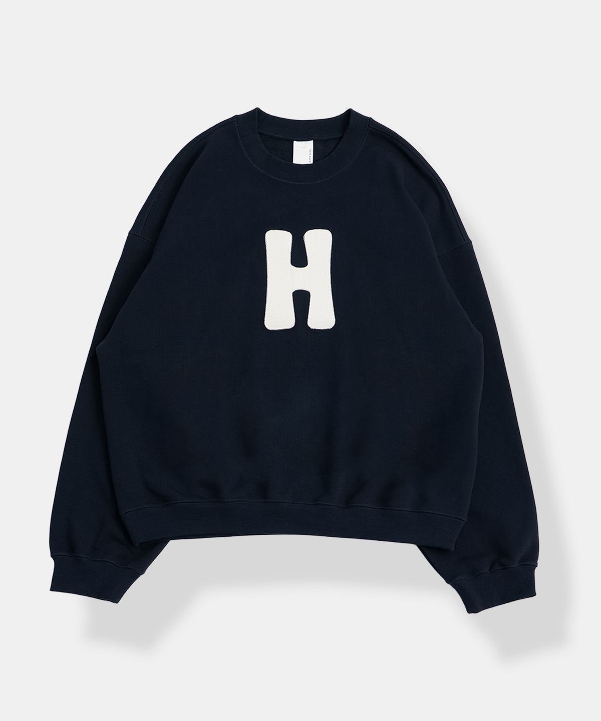 그라프트맨(GRAFTMEN) DRAWING TYPO SWEATSHIRT / NAVY