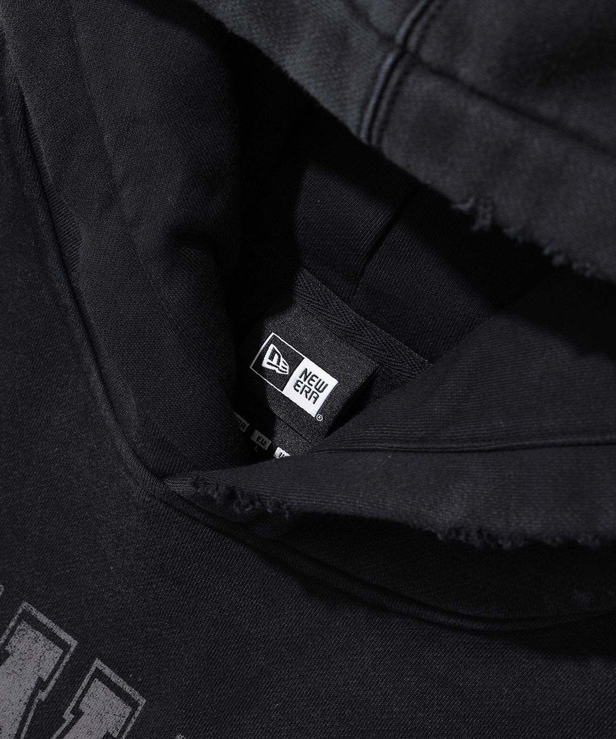 뉴에라(NEW ERA) (기모) 오리지네이터스 빅 스크립트 후드 데저트 블랙 15357933