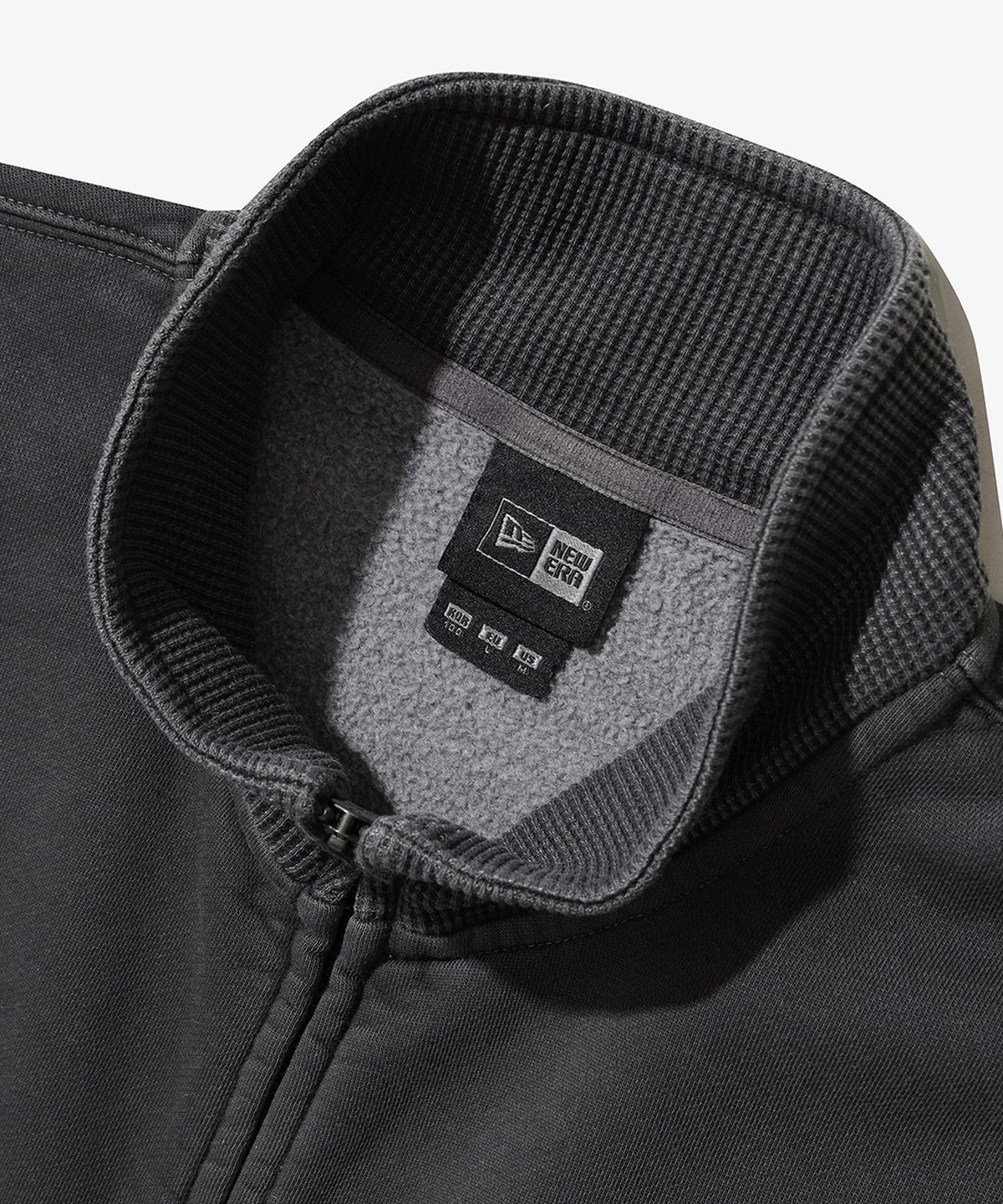 뉴에라(NEW ERA) (기모) 피그먼트 스웨트 집업 차콜 15357922