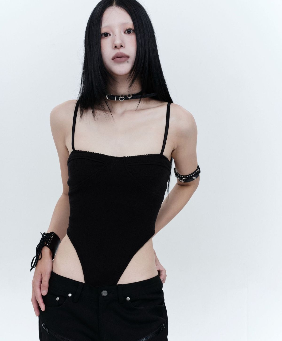엠엘케이(MLK) 플라워 코르셋 바디수트 (BLACK)