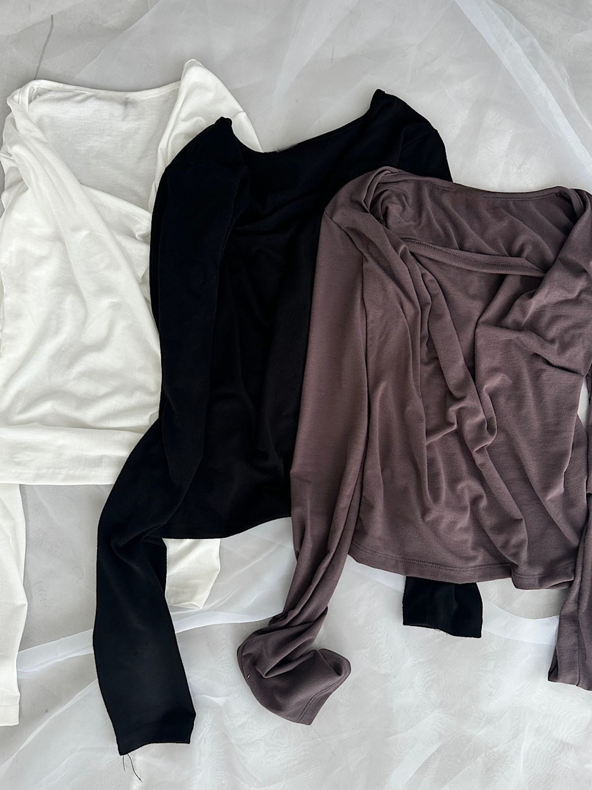아포엠(APOEM) Sway Long Sleeve (3C)