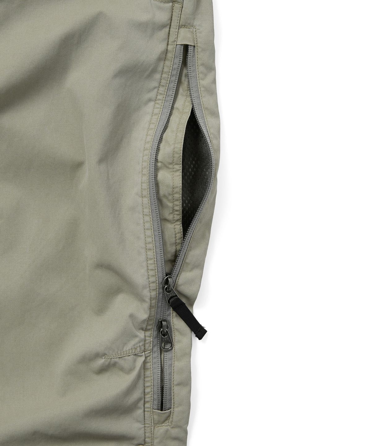 디스이즈네버댓(THISISNEVERTHAT) Wind Pant Stone
