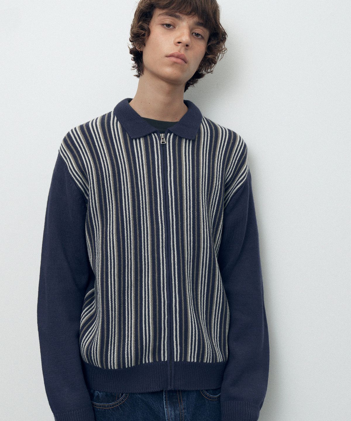 디스이즈네버댓(THISISNEVERTHAT) Striped Knit Zip Cardigan Navy