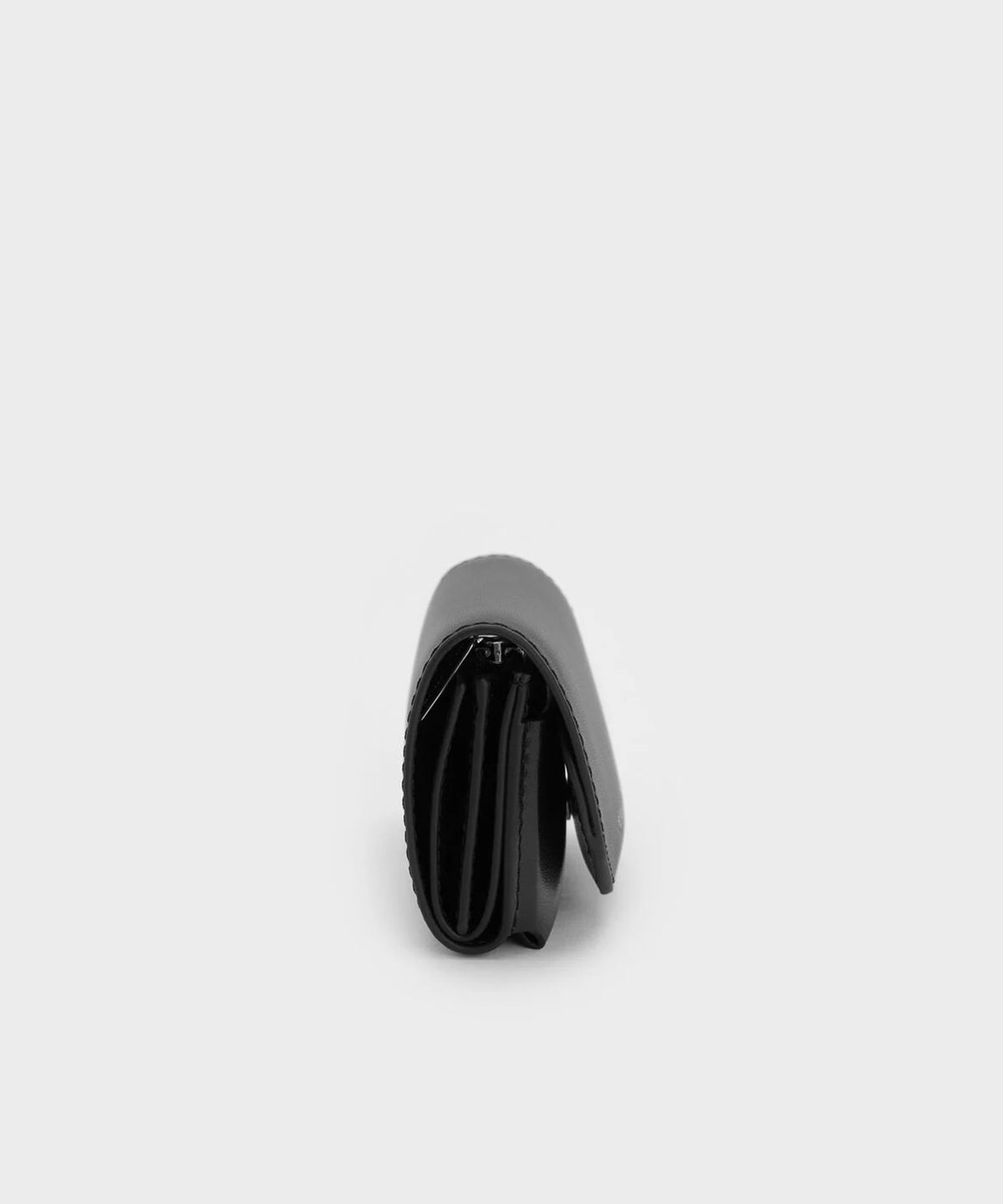 찰스앤키스(CHARLES & KEITH) 에놀라 플론트 플랩 월렛 2colors CK6-10770658